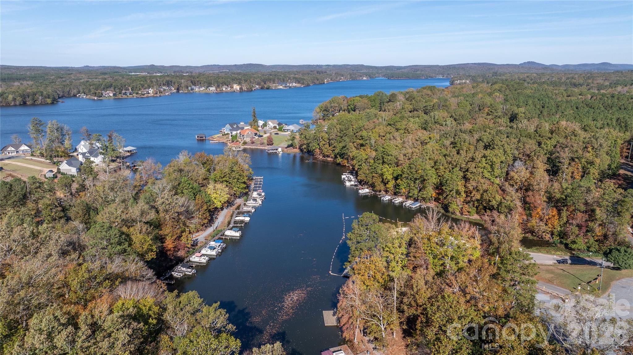 Twin Harbor - Residential