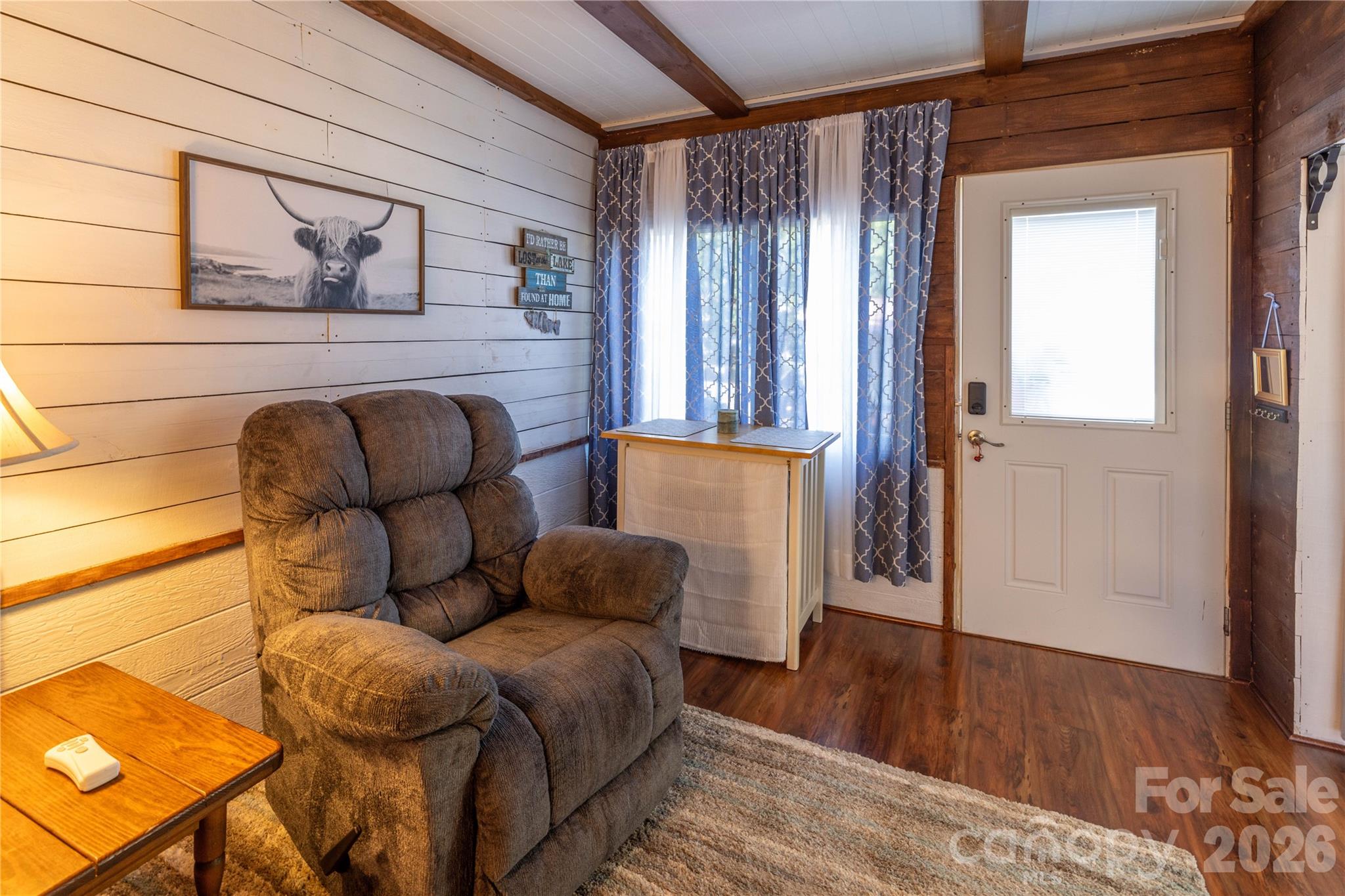 Twin Harbor - Residential