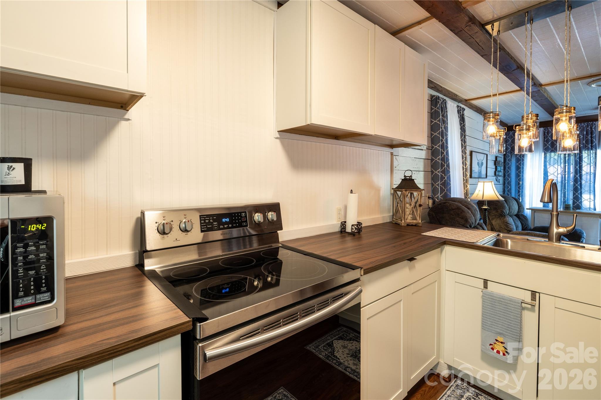 Twin Harbor - Residential