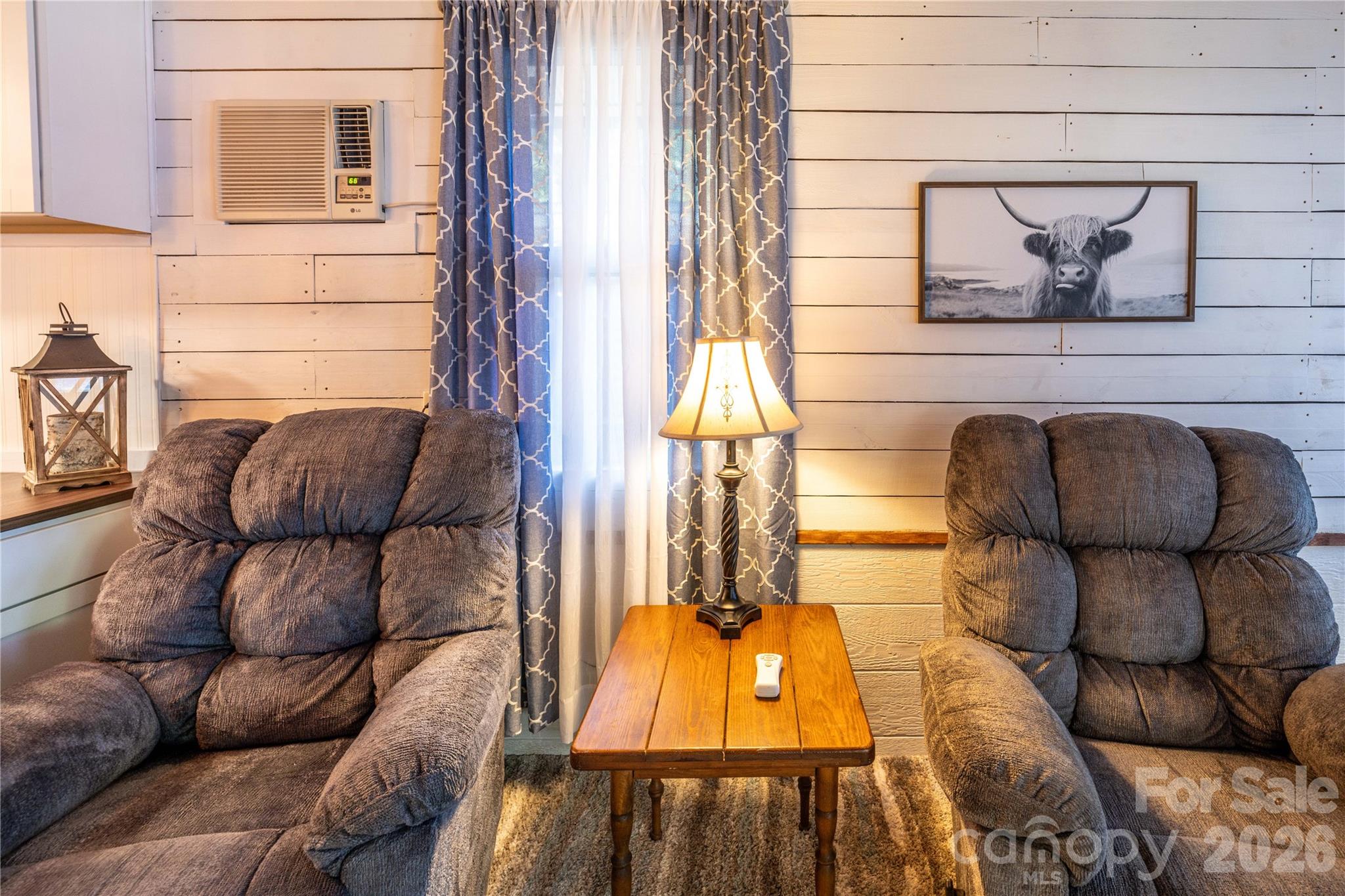Twin Harbor - Residential
