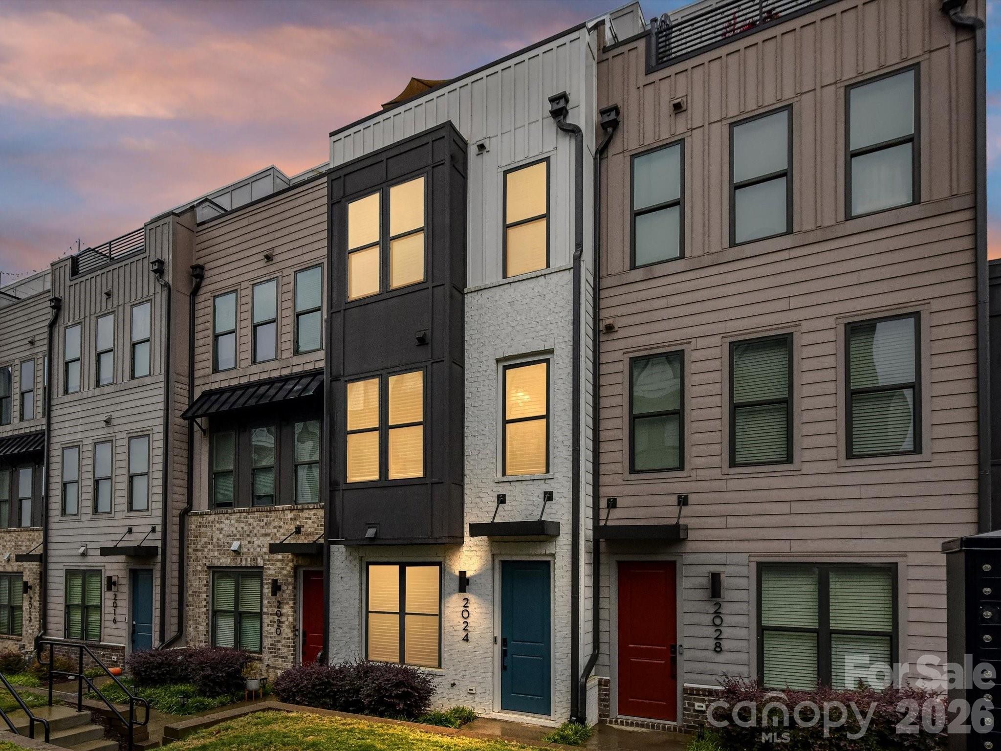 Tremont Station - Residential