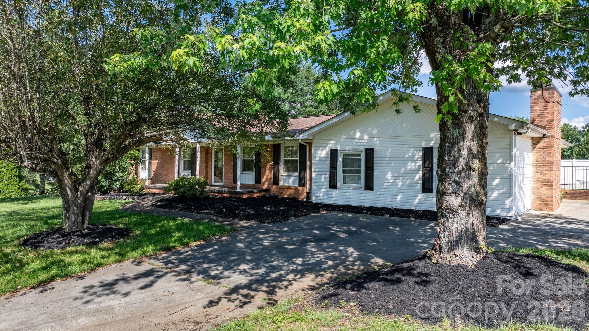 Cloverdale - Residential