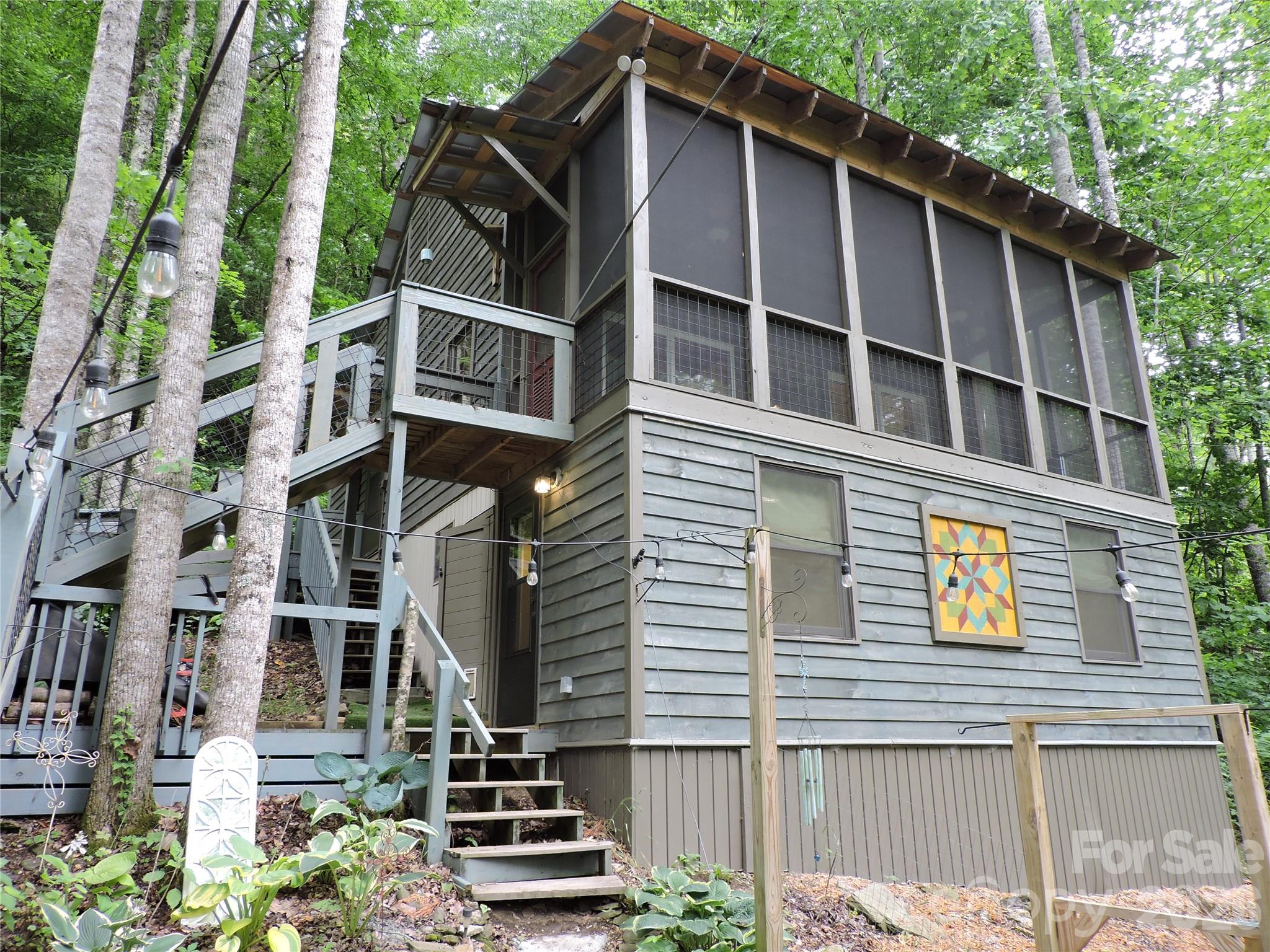 Shoot Out Mountain - Residential