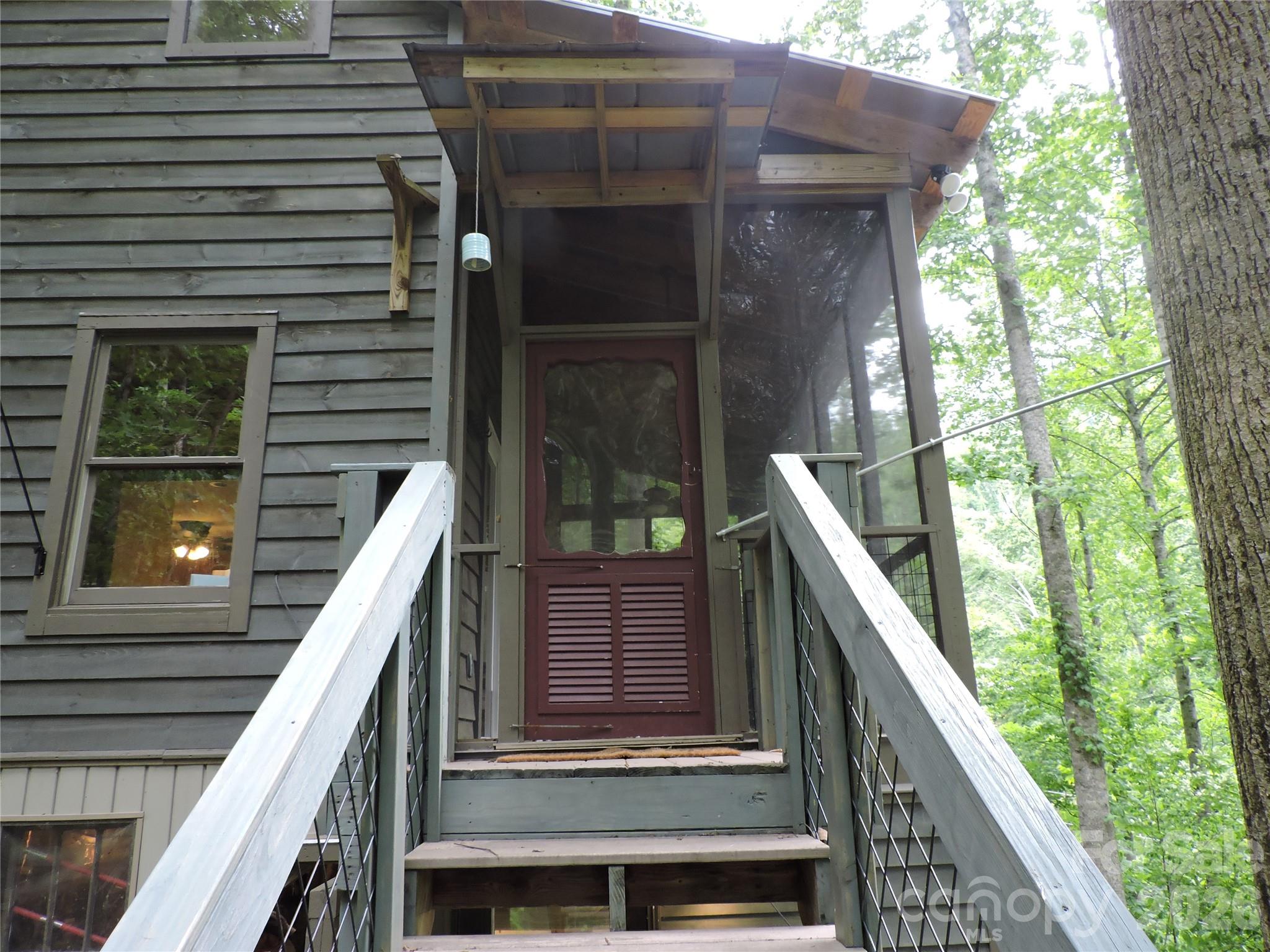 Shoot Out Mountain - Residential