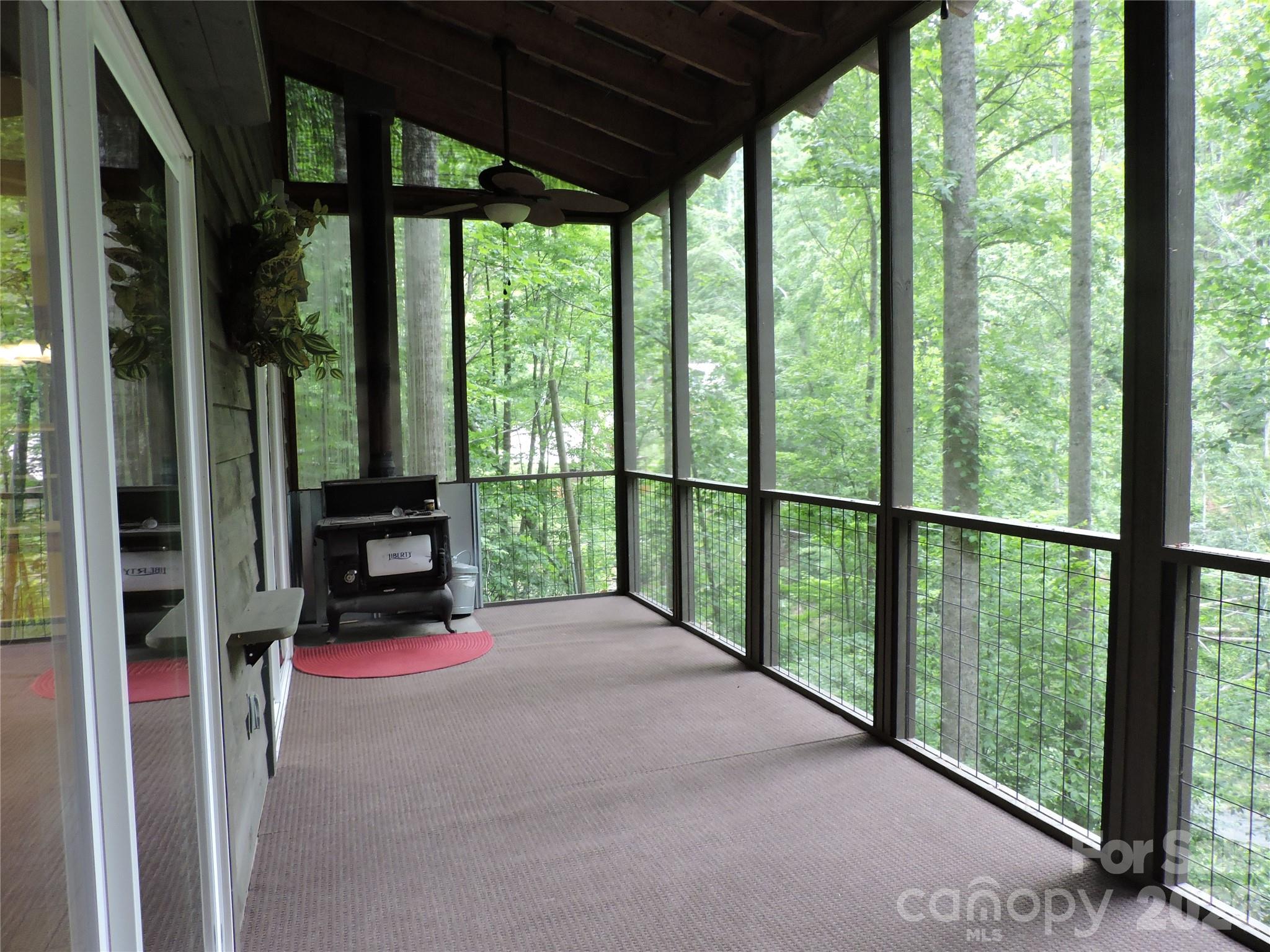 Shoot Out Mountain - Residential