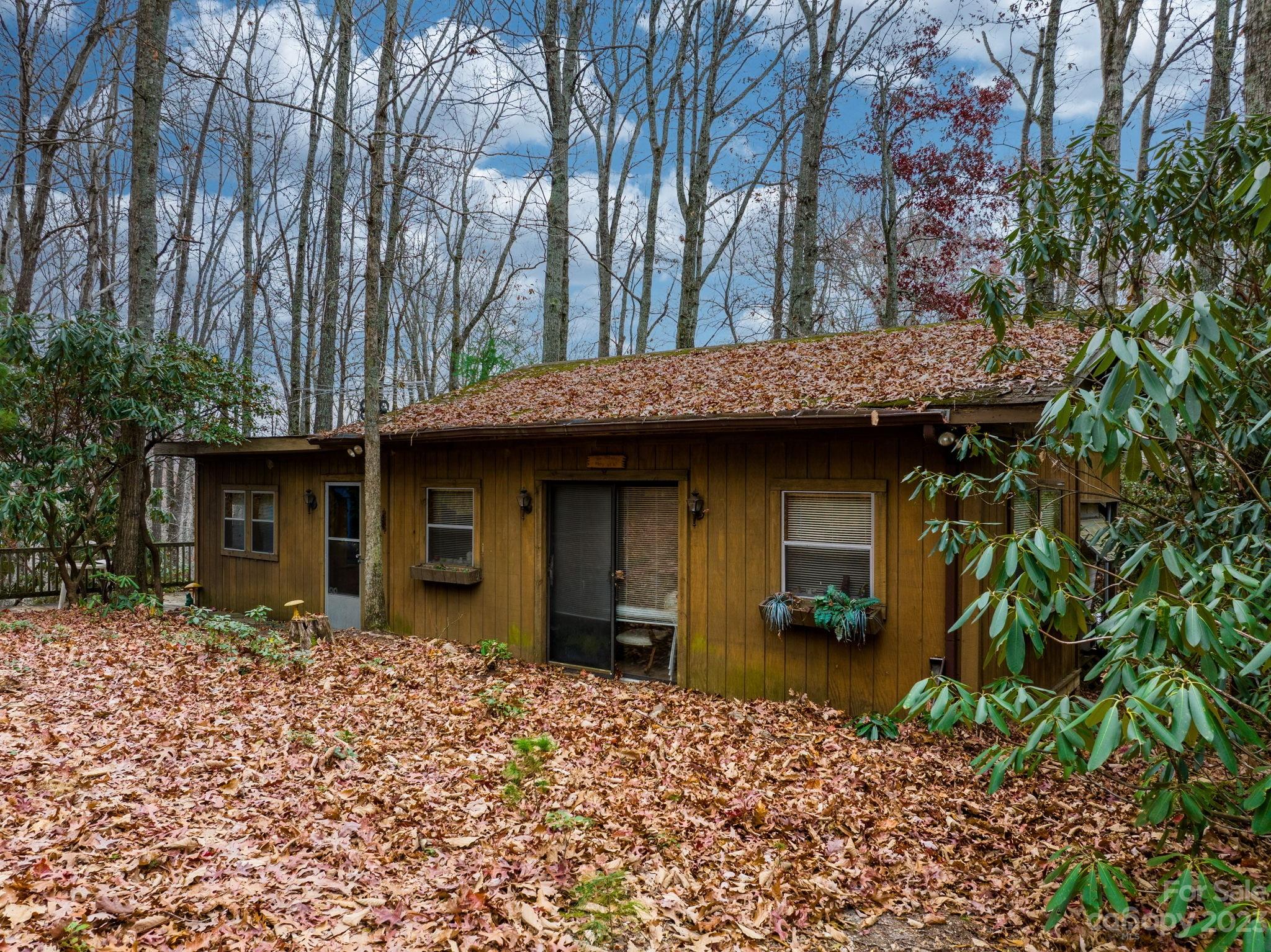 Bear Den Acres - Land