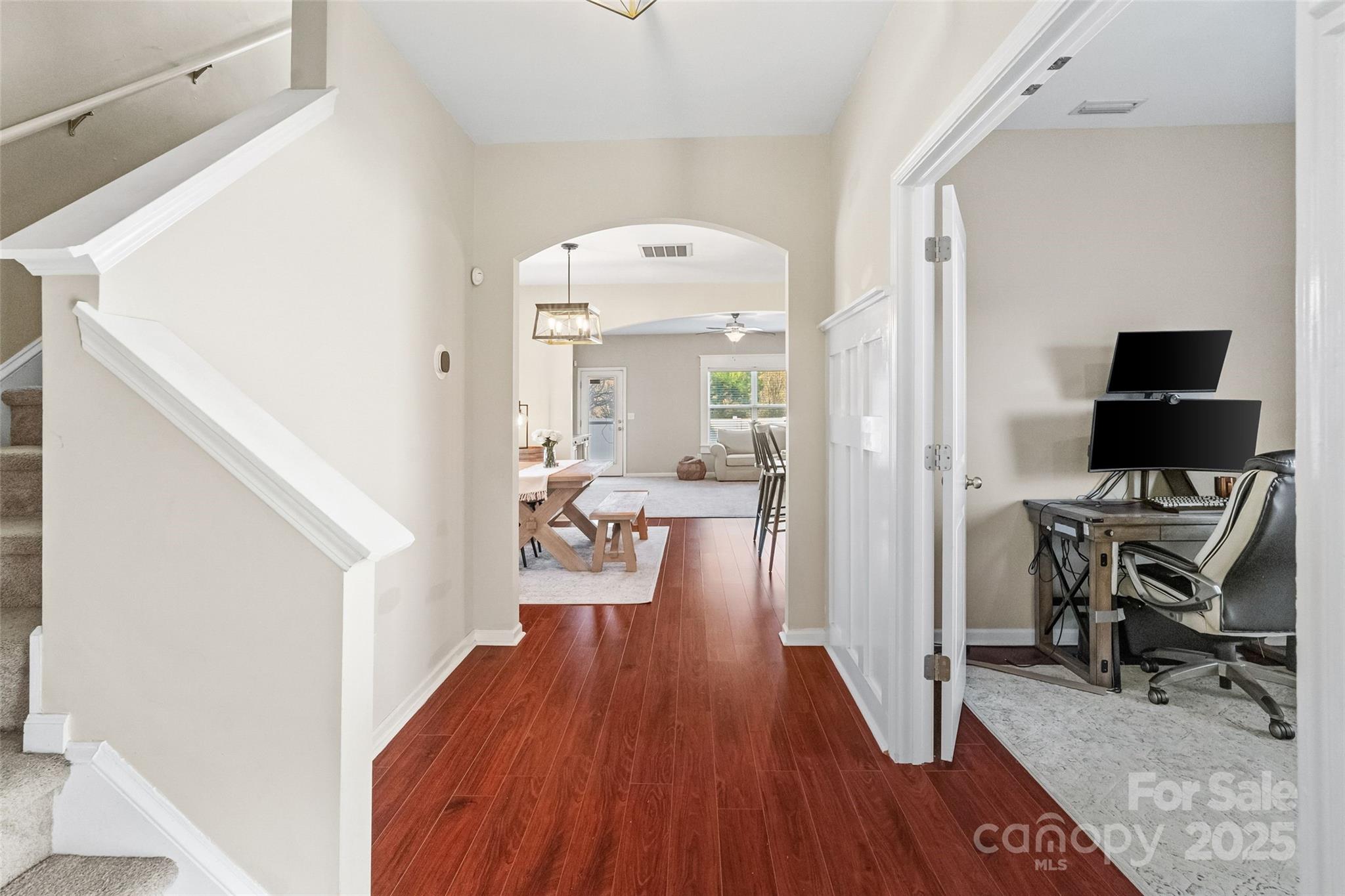 Ellis Pond - Residential