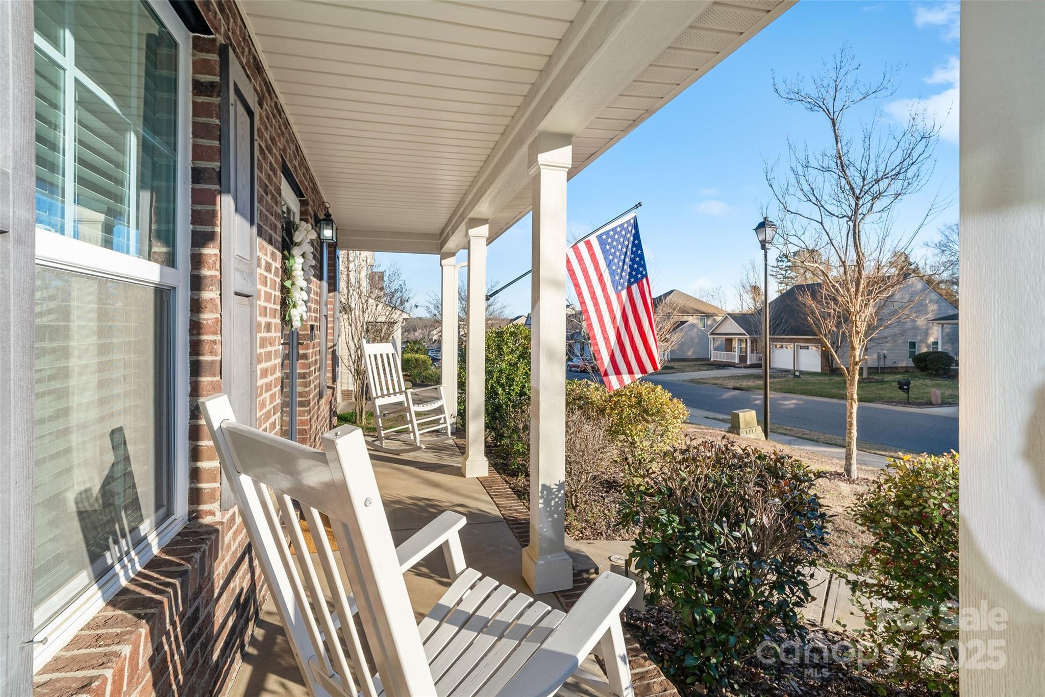Ellis Pond - Residential