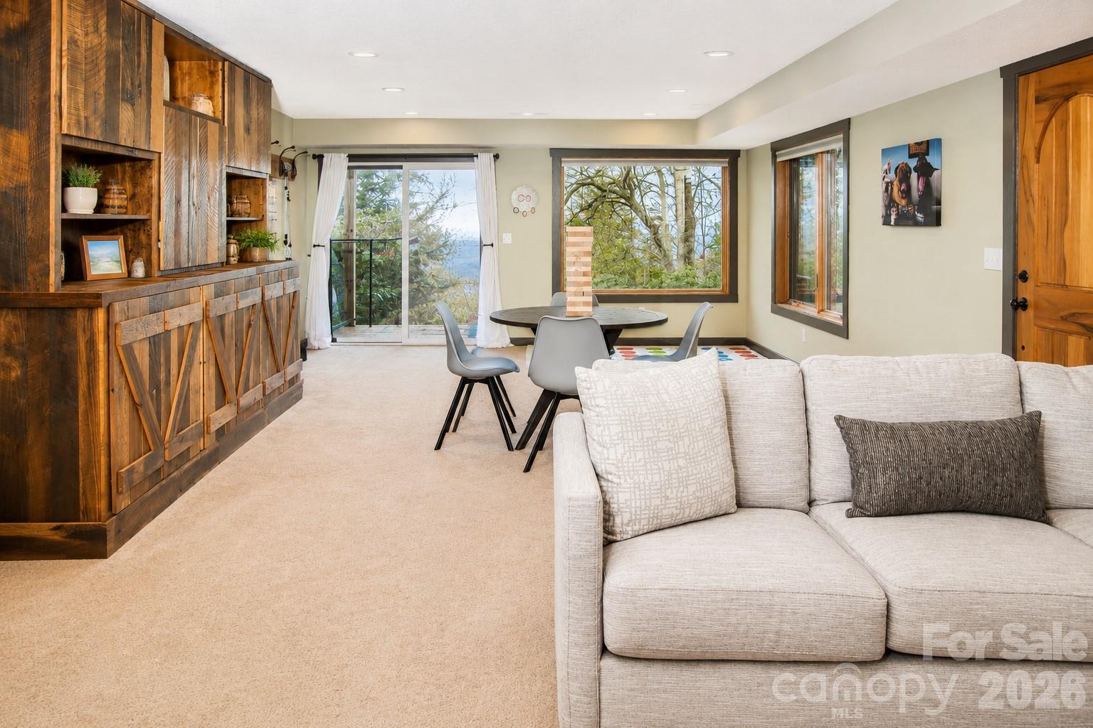 Rockbriar - Residential