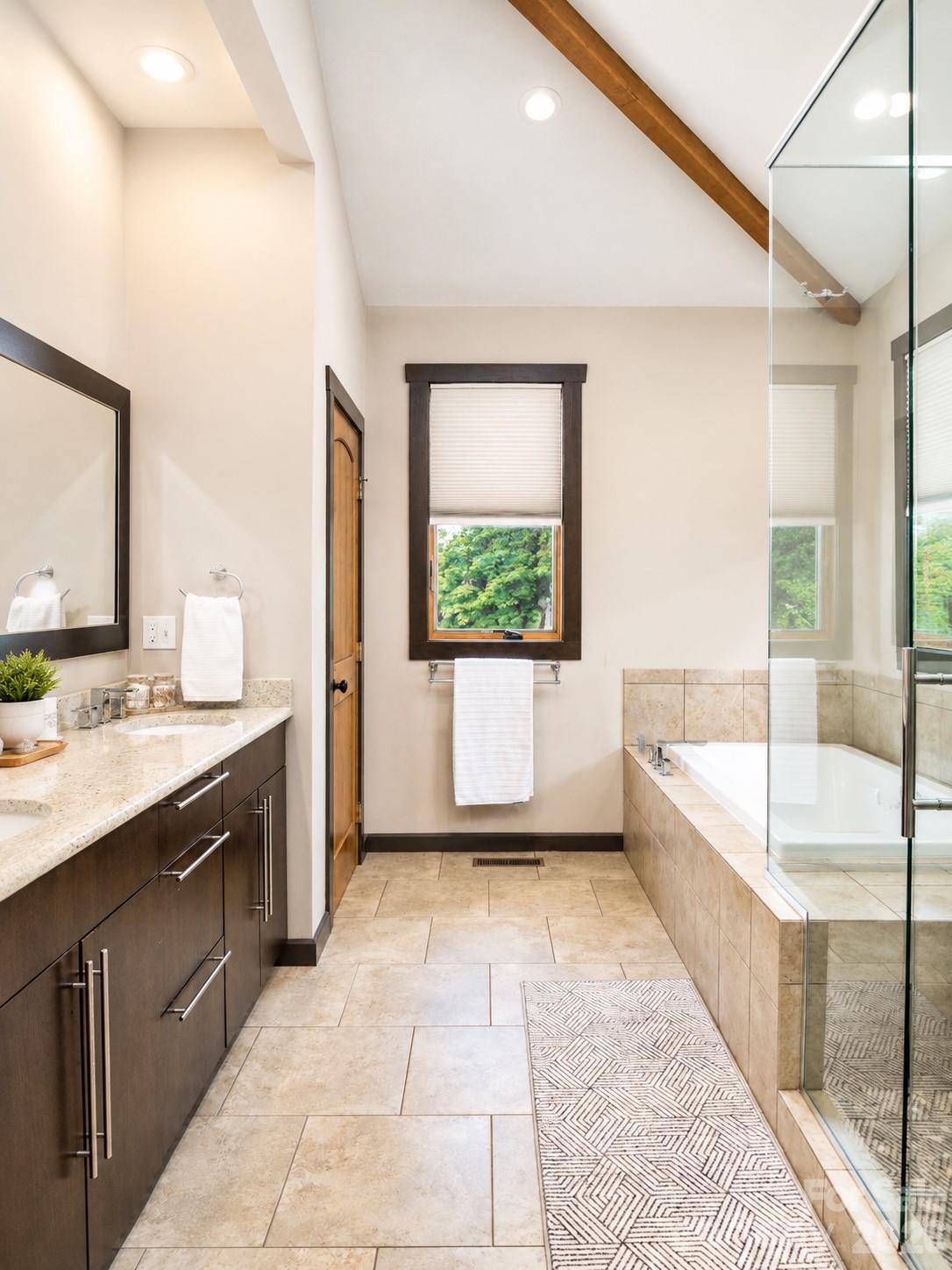 Rockbriar - Residential