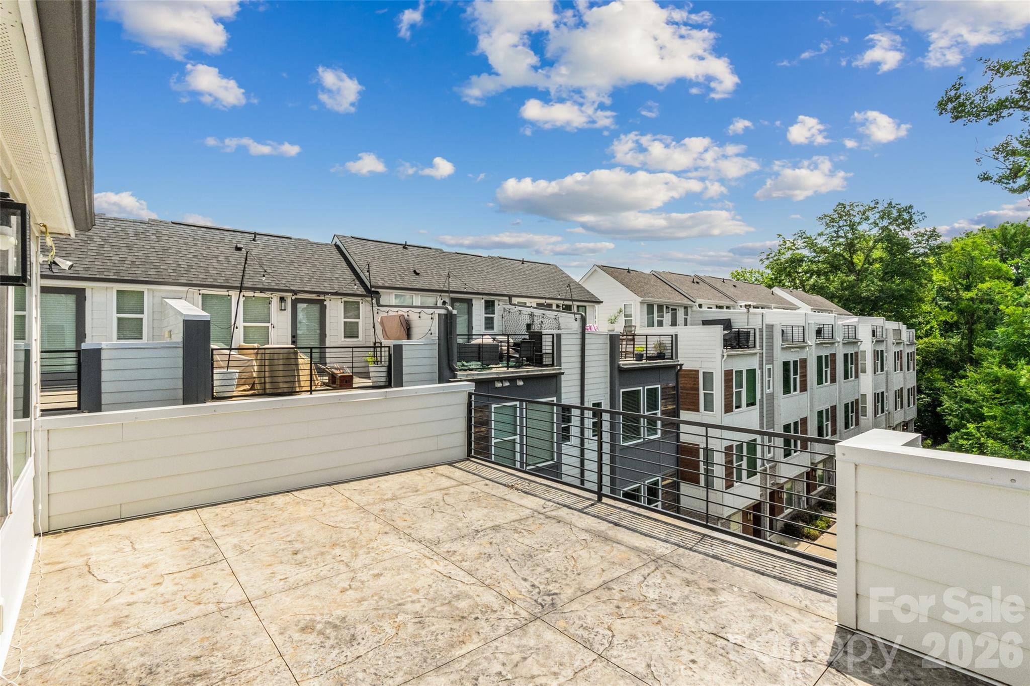LOSO Terraces - Residential