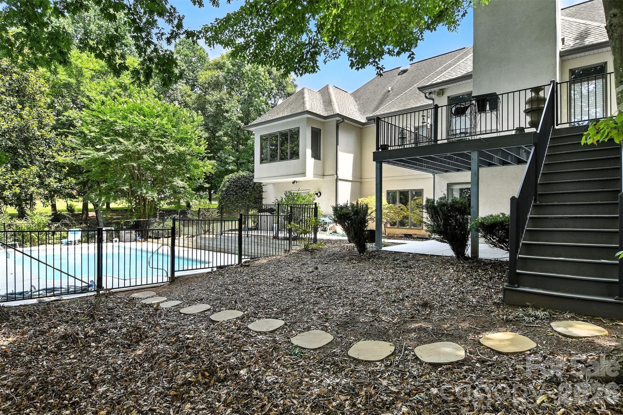 Old River Trails - Residential
