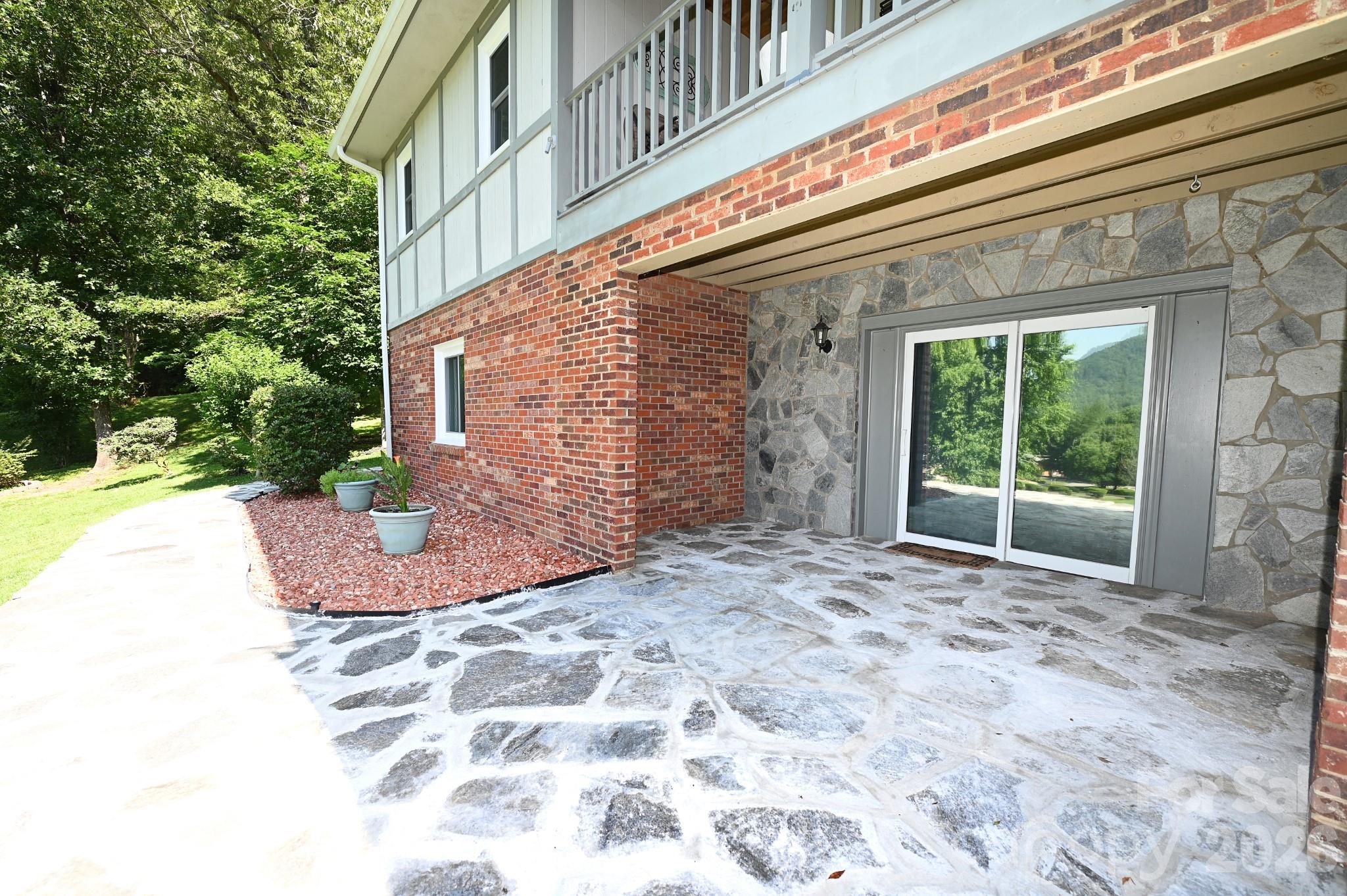 Cedar Rock Estates - Residential