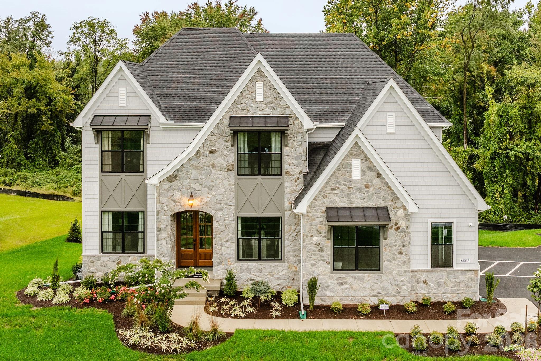 Magnolia Glen - Residential