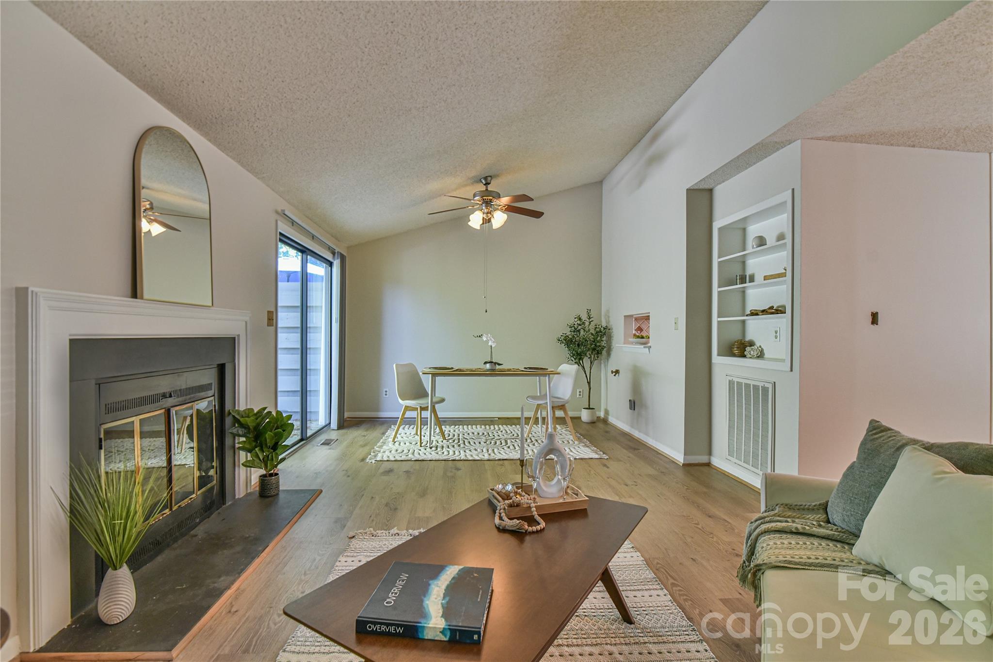 Hollybrook Condos - Residential