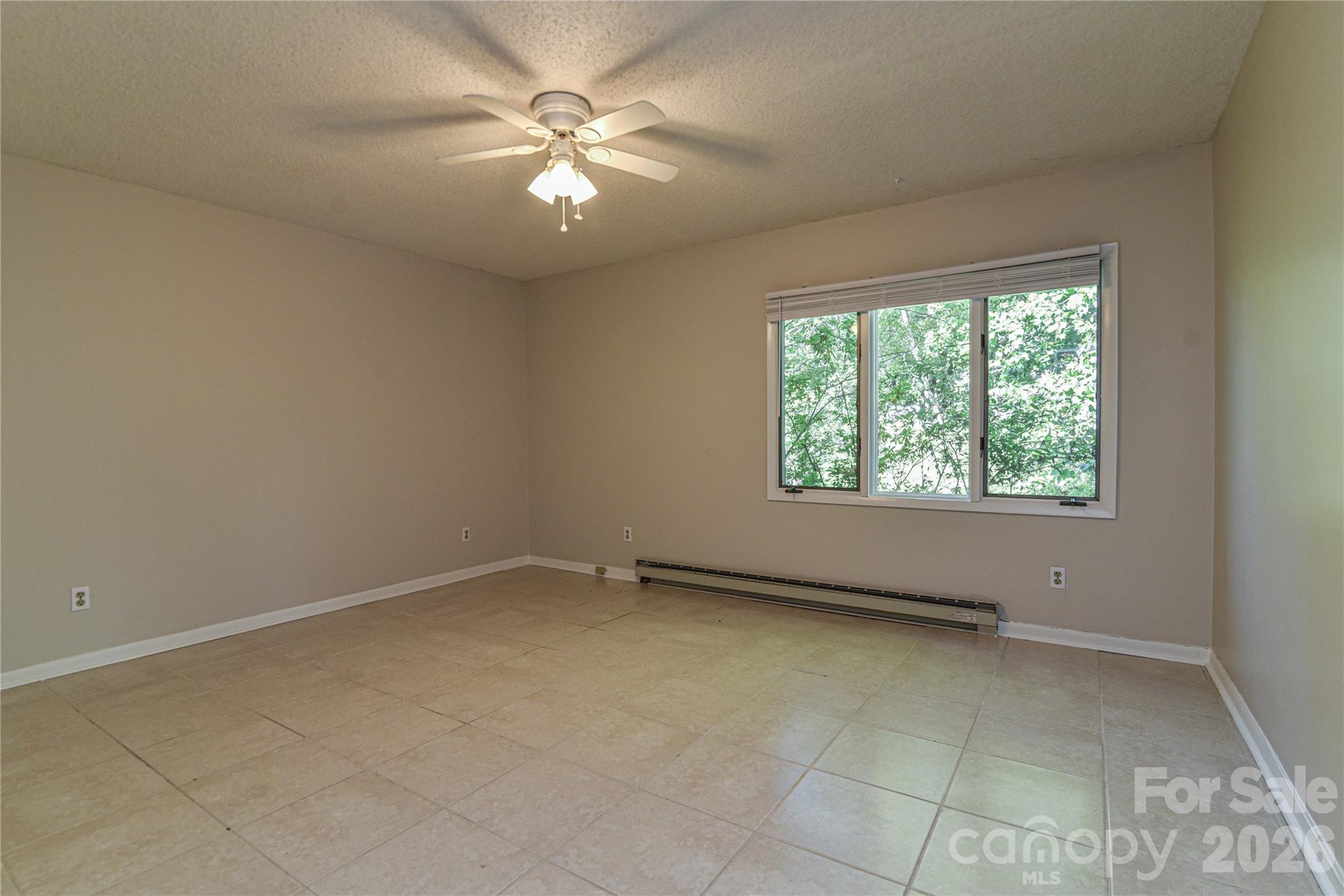 Hollybrook Condos - Residential