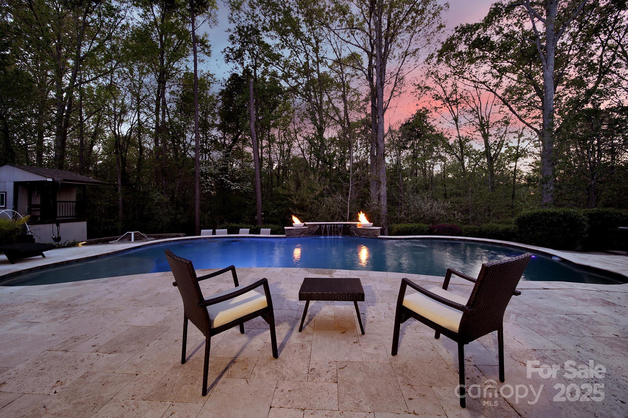The Manors at Lake Ridge - Residential