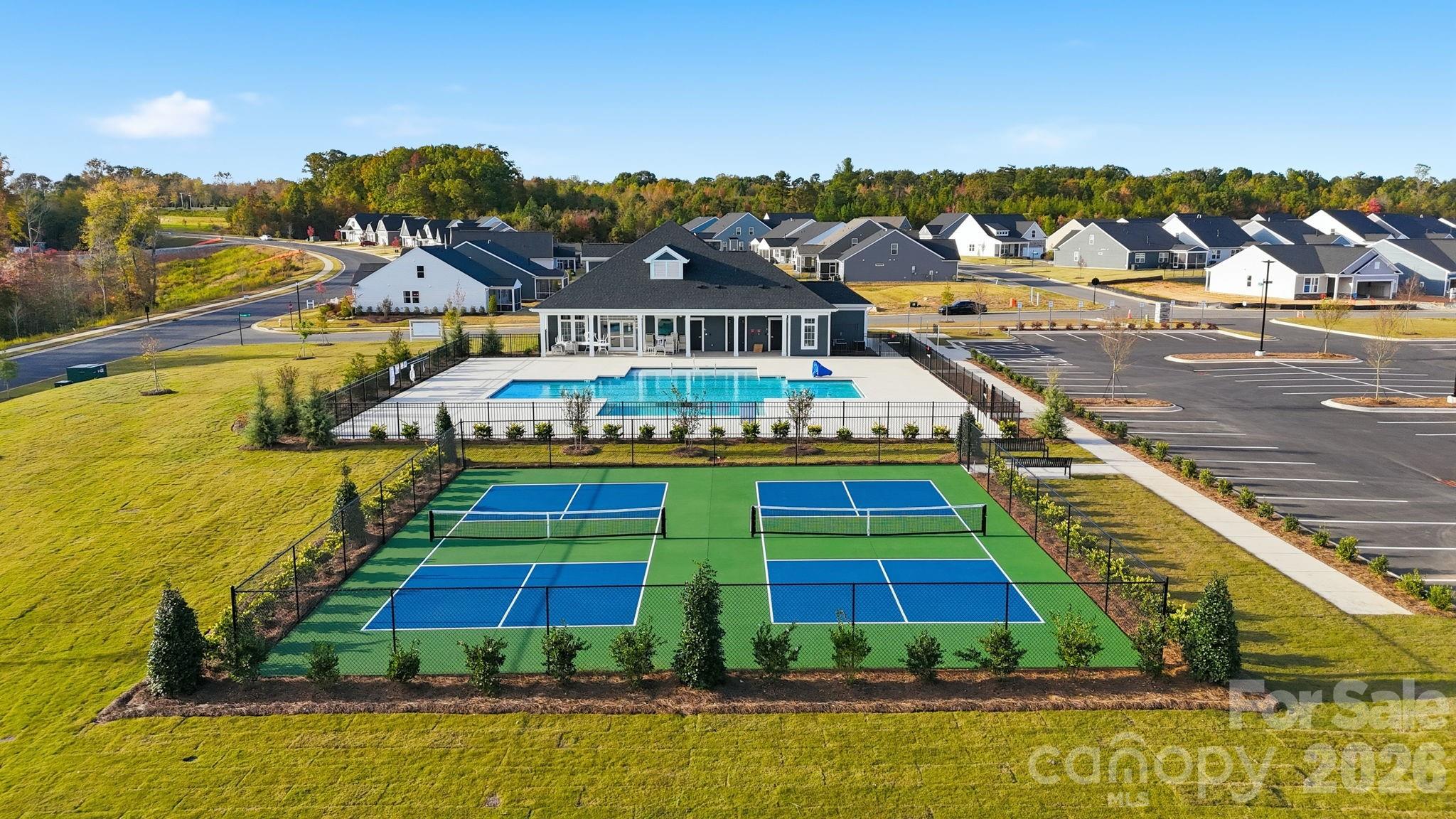 The Retreat at Laurelbrook - Residential