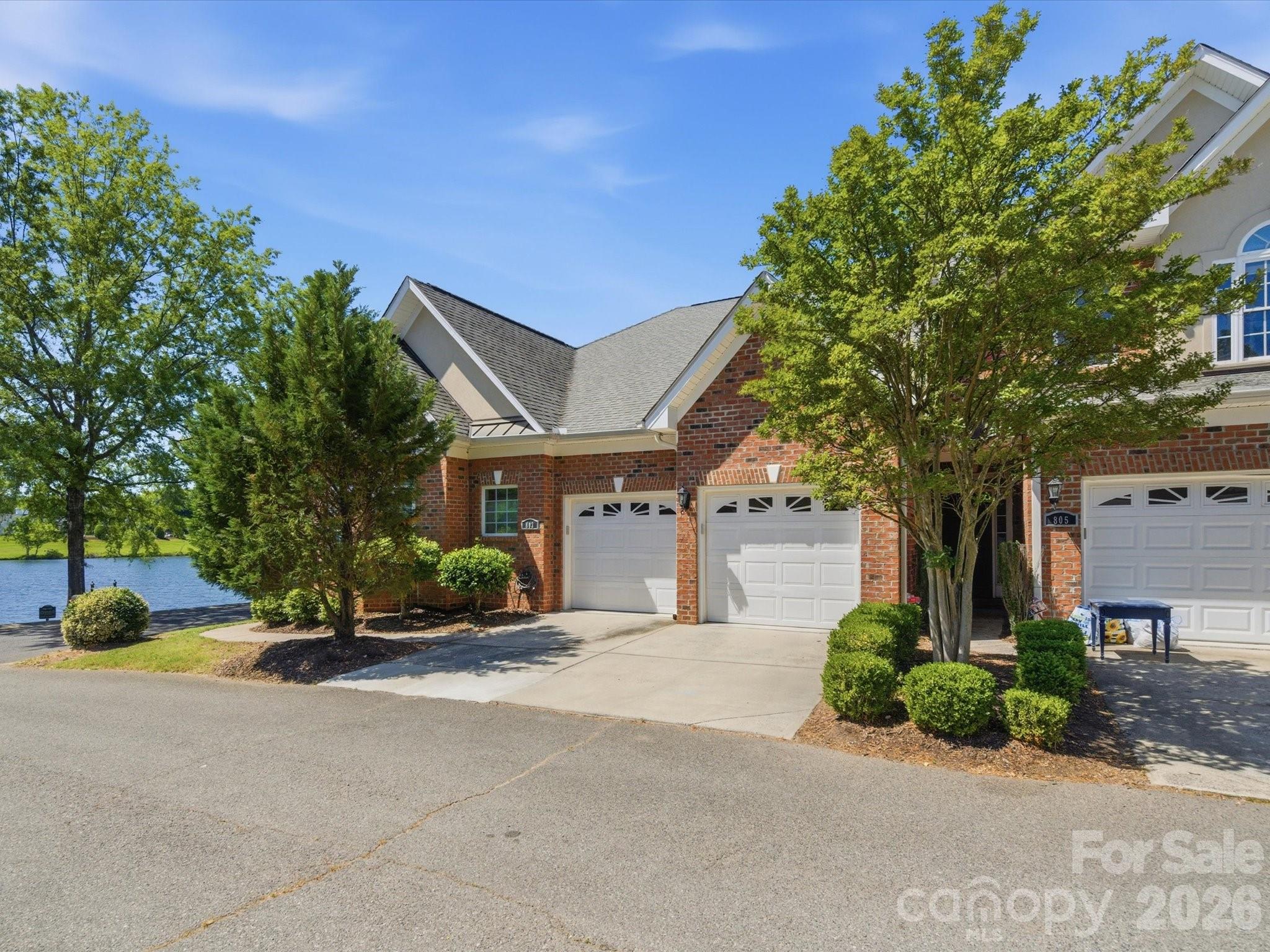 Beacon Knoll Villas - Residential