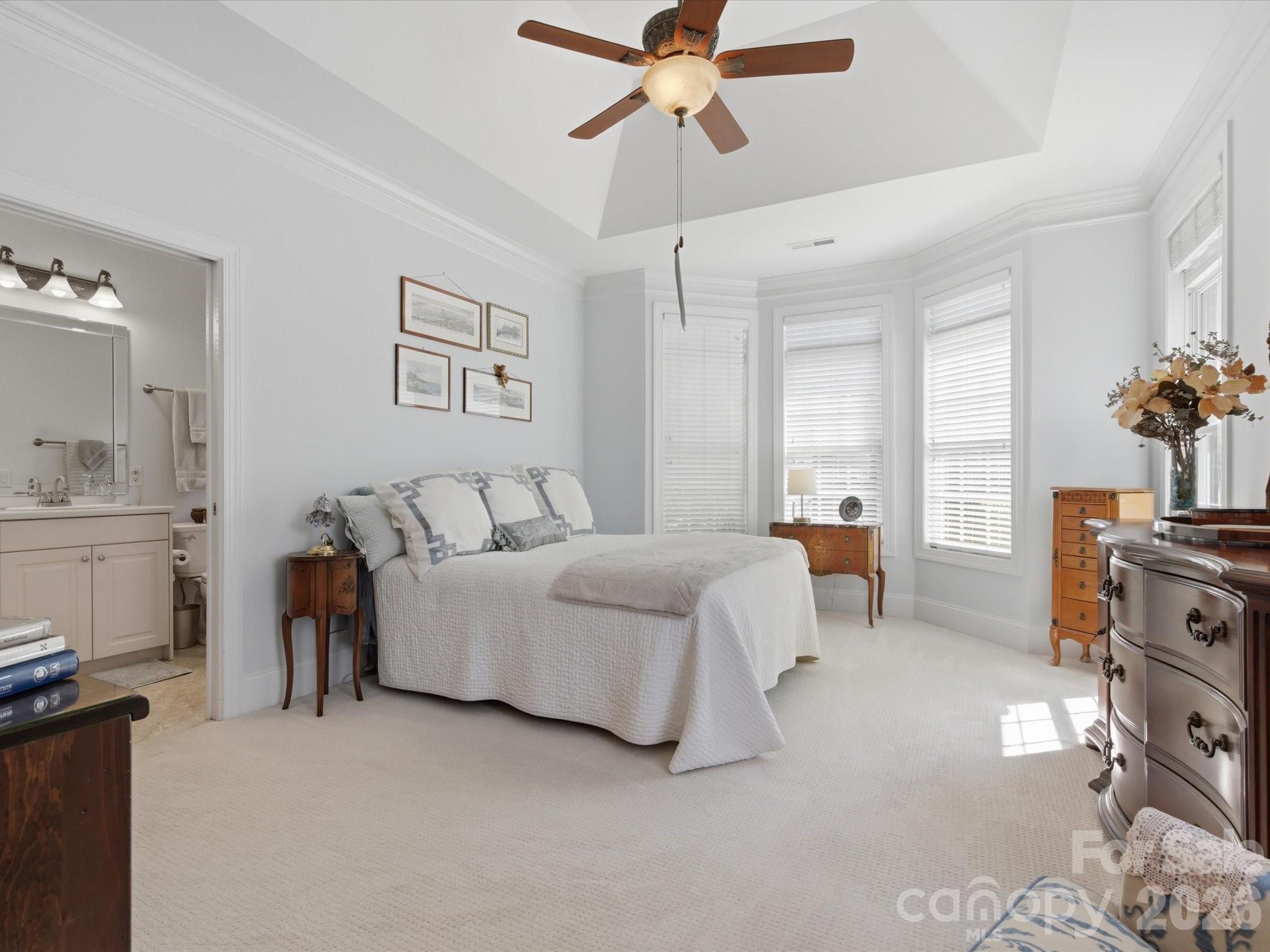 Beacon Knoll Villas - Residential