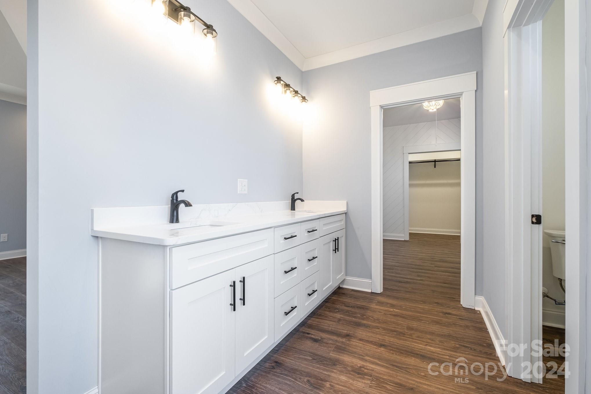 Sanders Landing - Residential