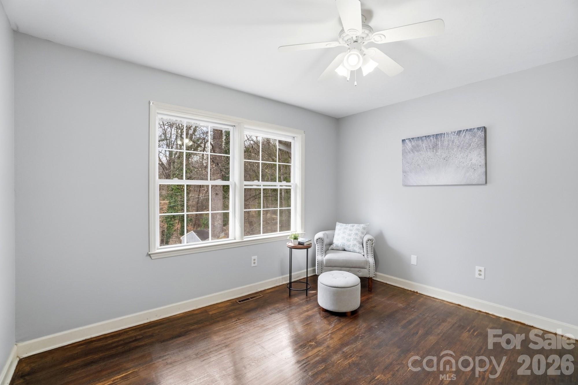 RAVENWOOD - Residential
