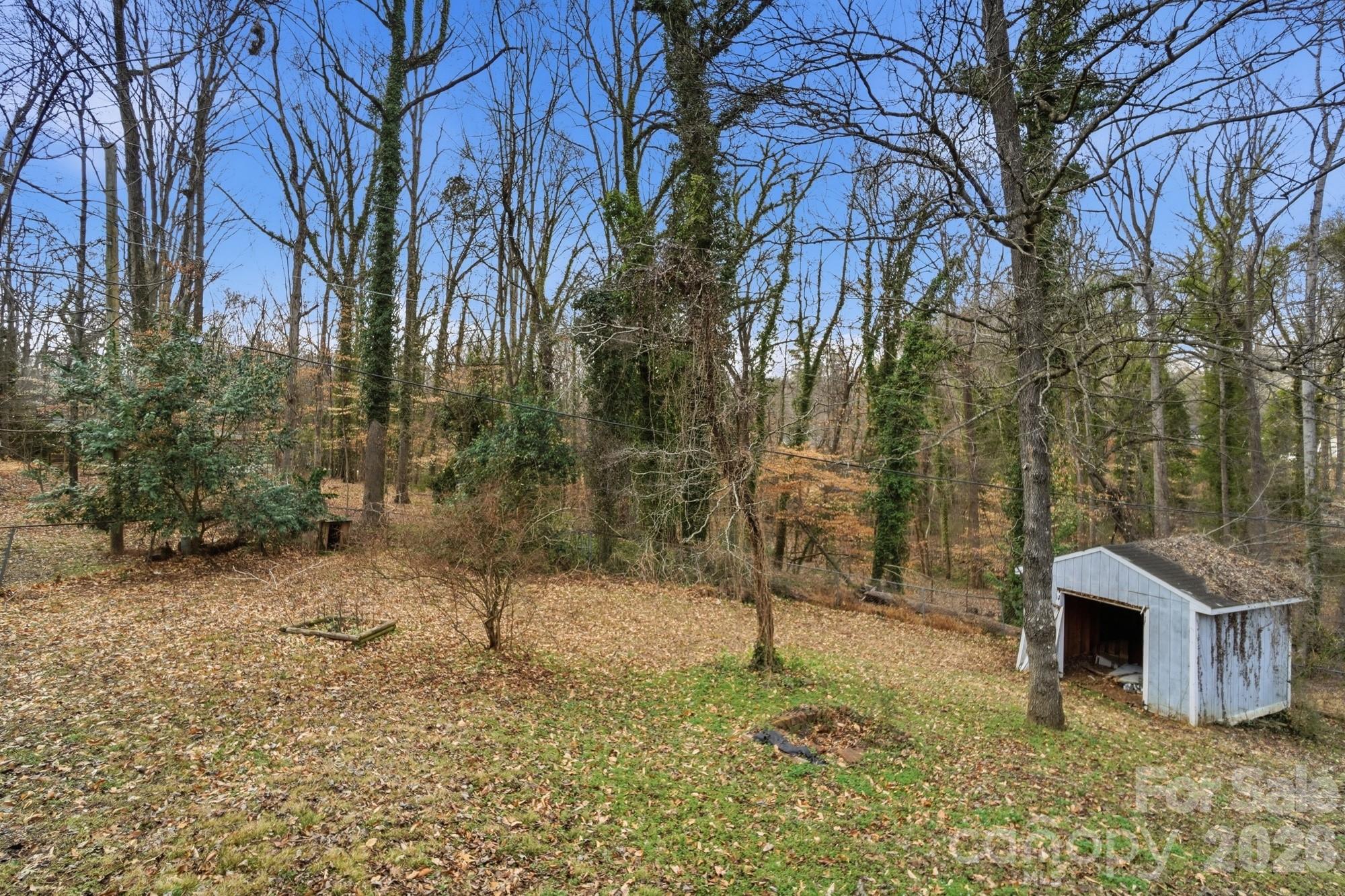 RAVENWOOD - Residential