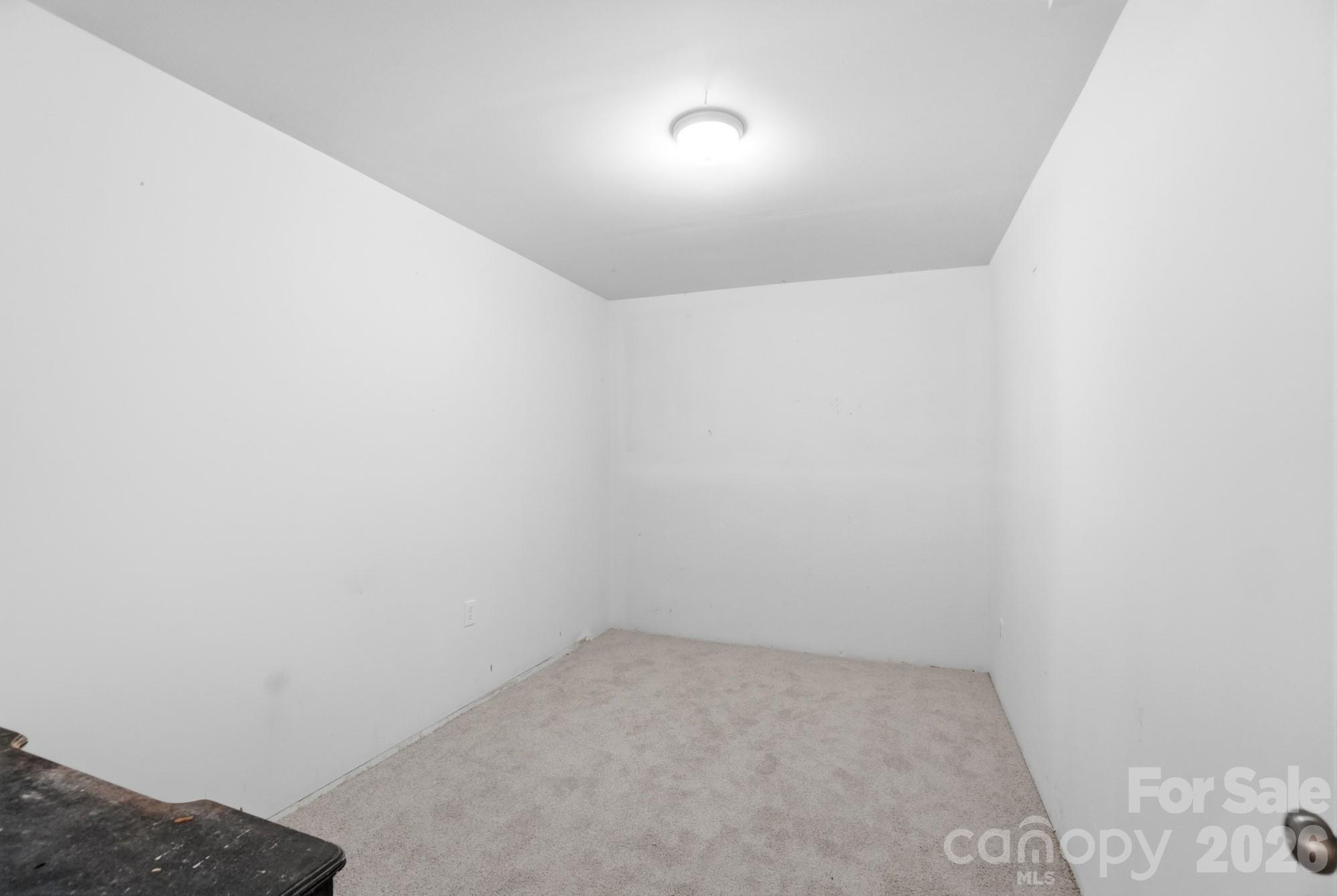 RAVENWOOD - Residential
