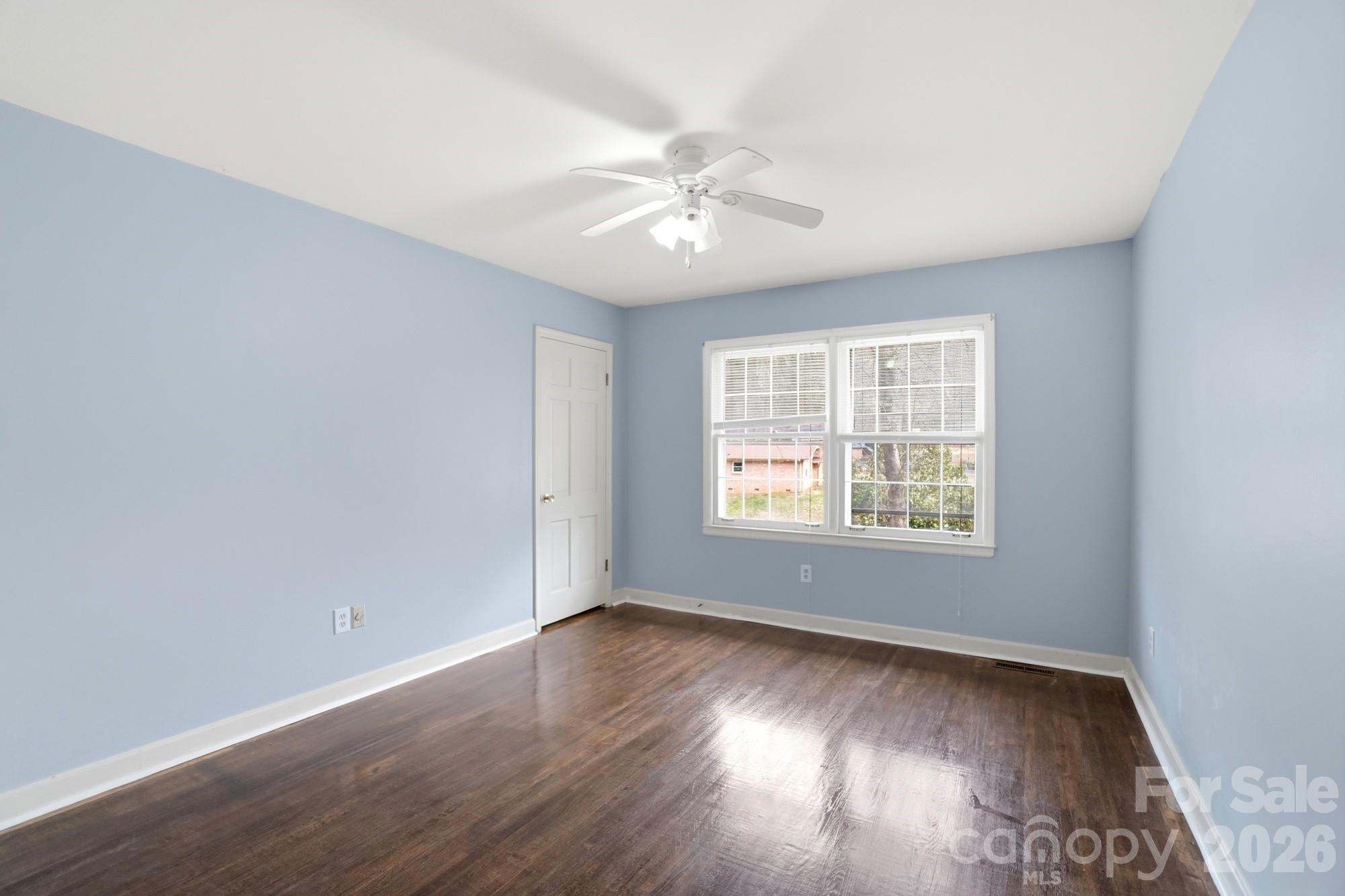 RAVENWOOD - Residential