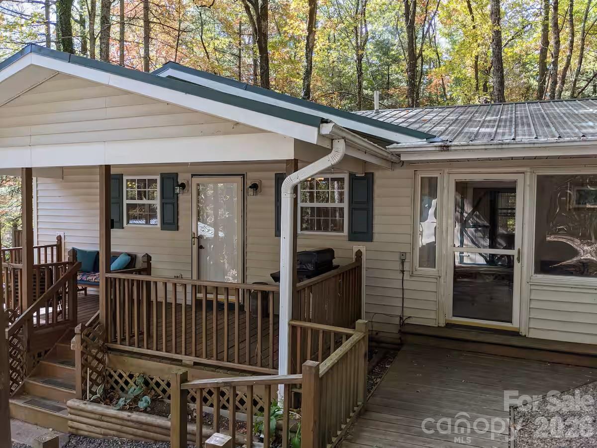 Line Runner Ridge - Residential