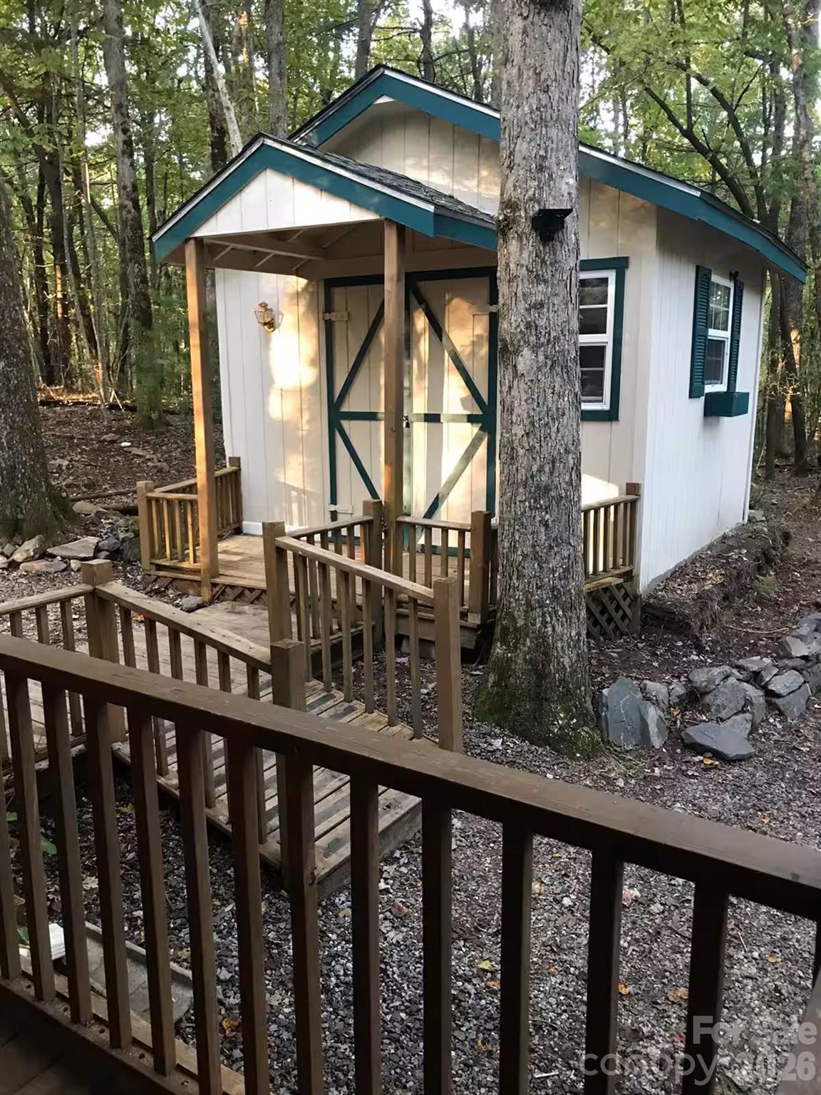 Line Runner Ridge - Residential