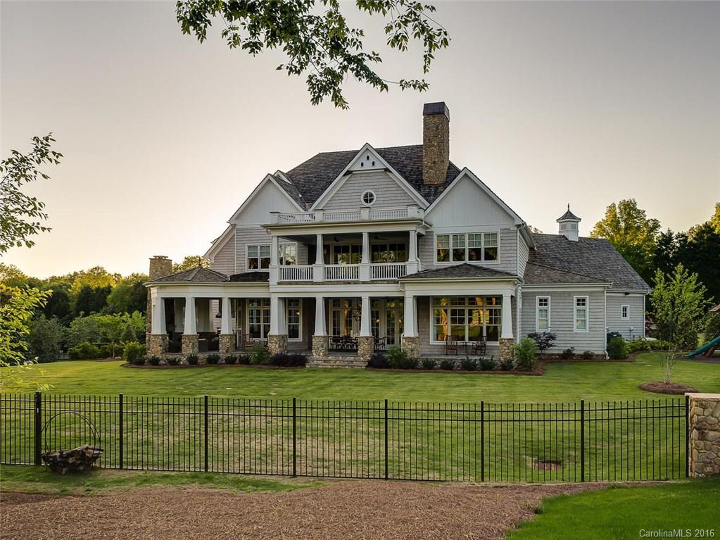 Seven Eagles - Residential