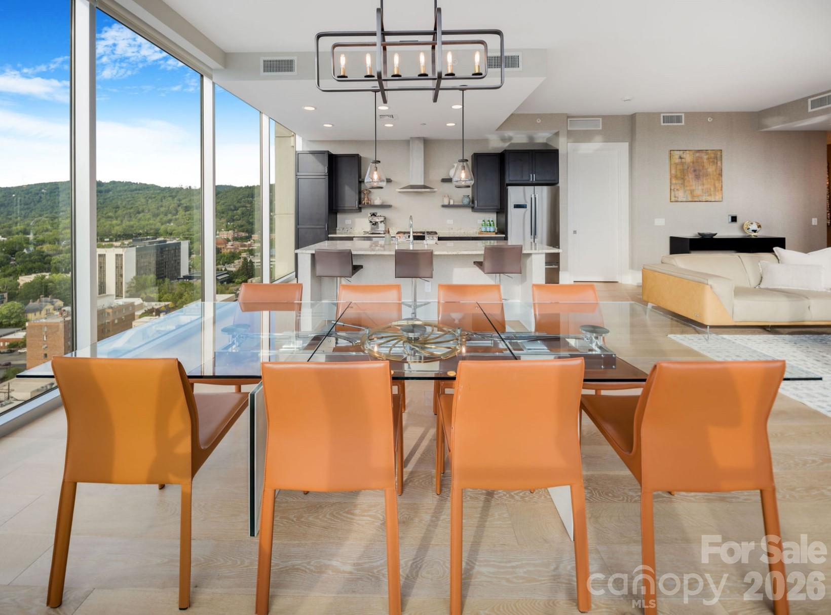 Asheville Arras Residence - Residential