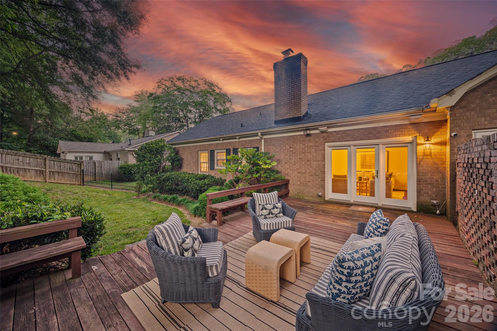 Beverly Woods - Residential
