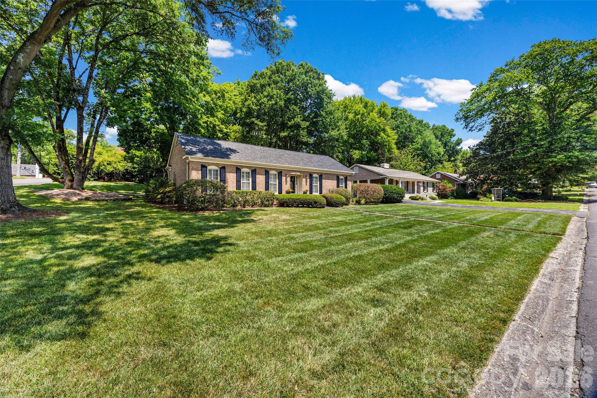 Beverly Woods - Residential