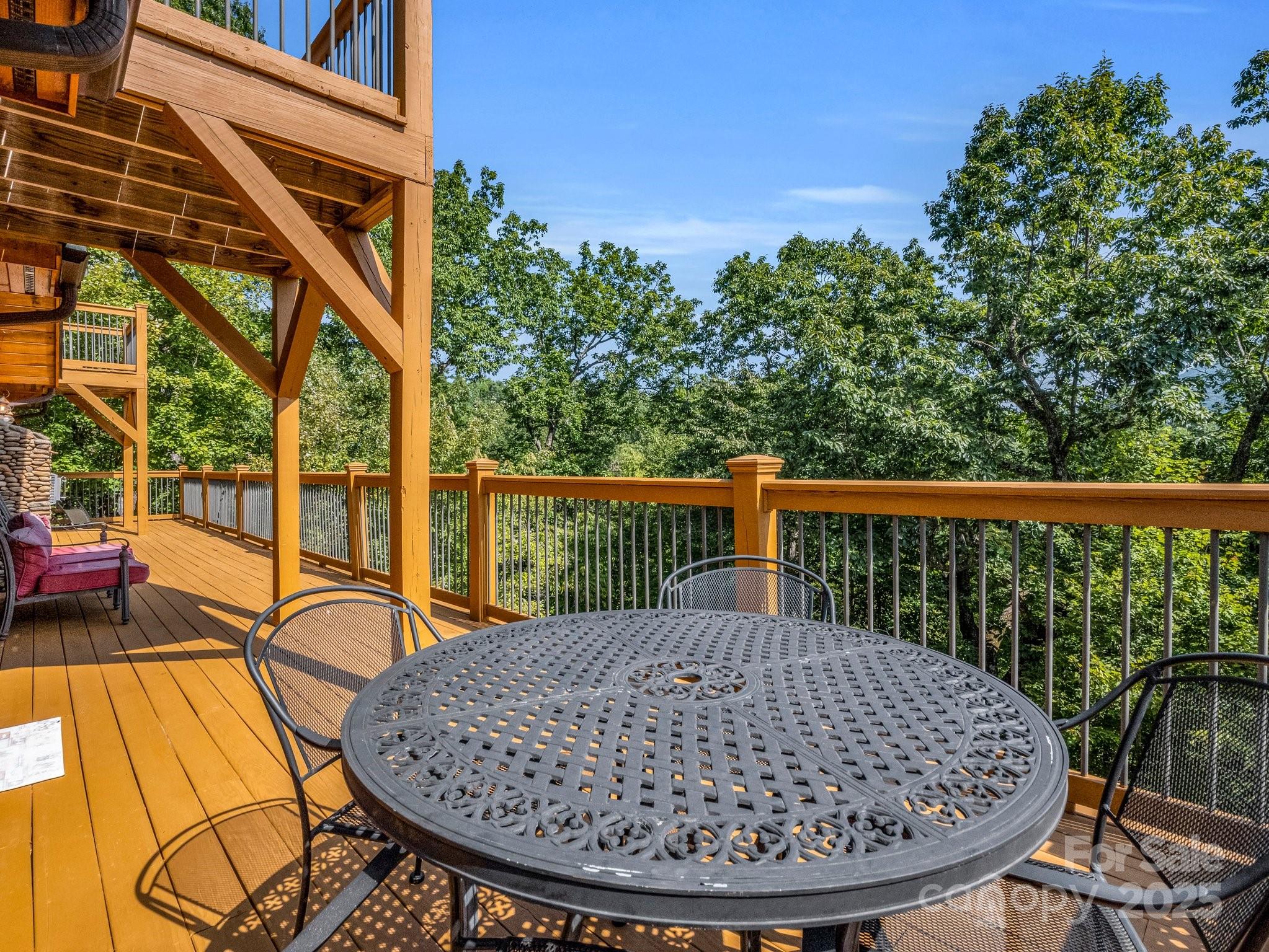 Rumbling Bald on Lake Lure - Residential