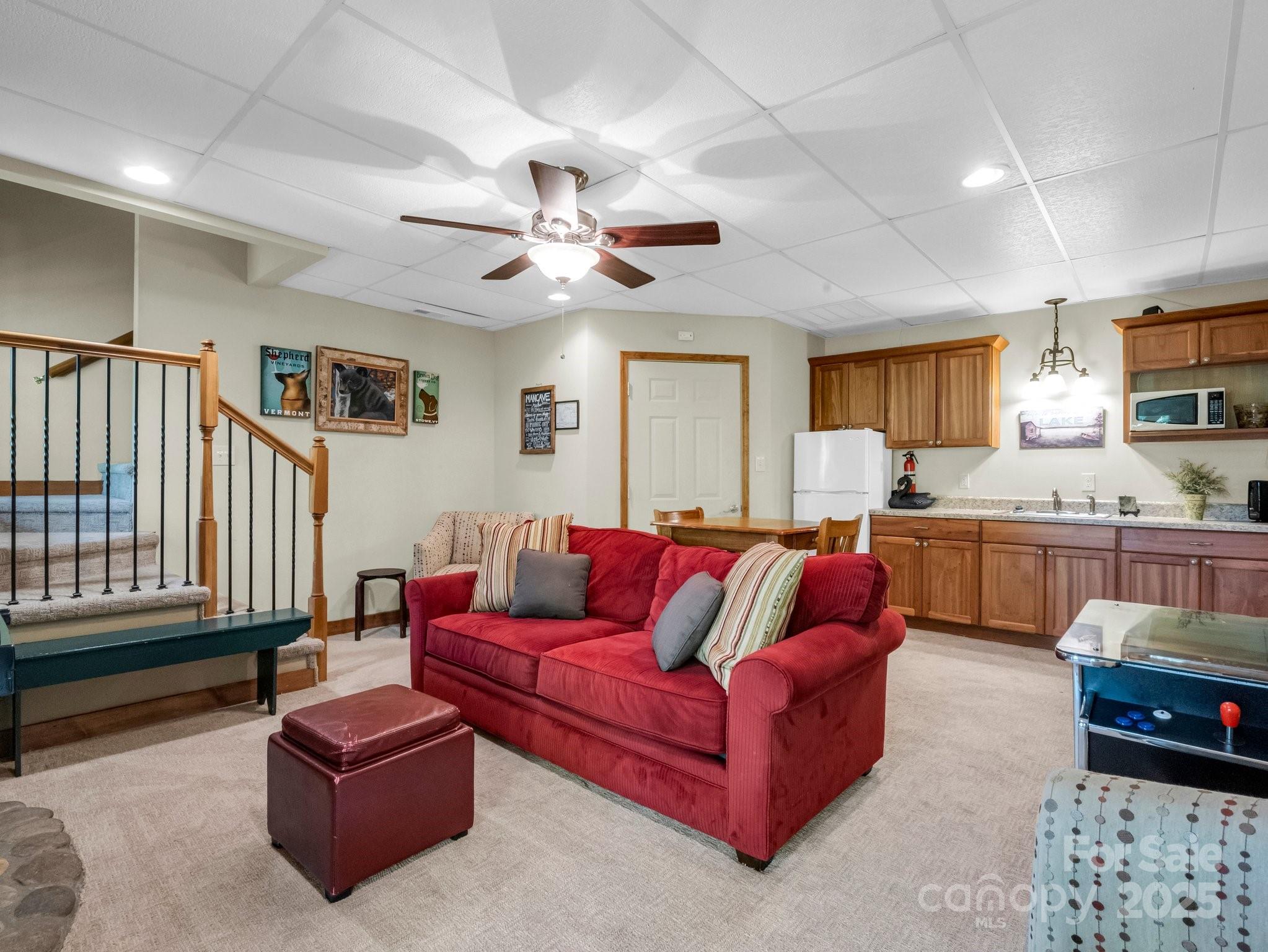 Rumbling Bald on Lake Lure - Residential