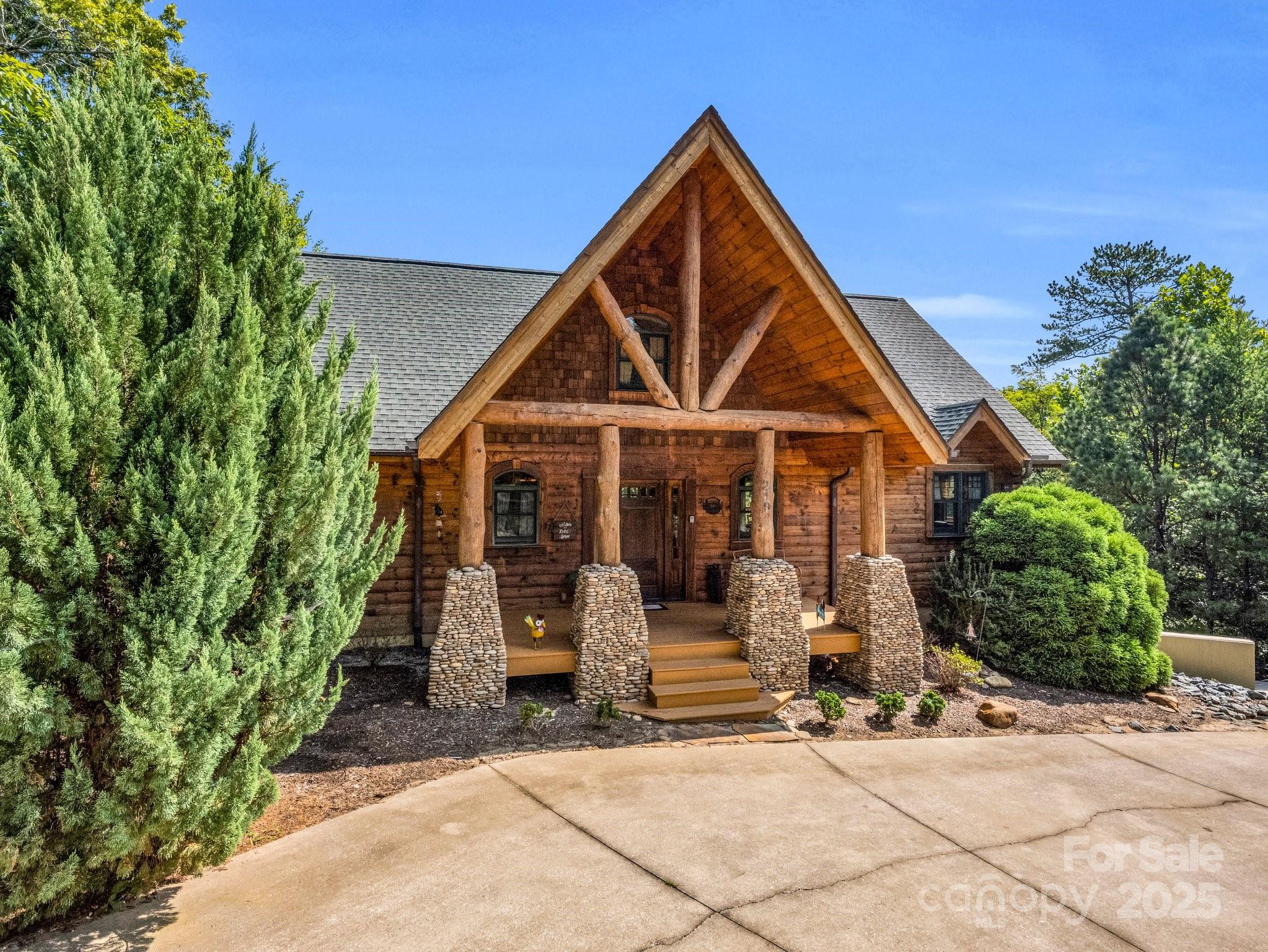 Rumbling Bald on Lake Lure - Residential
