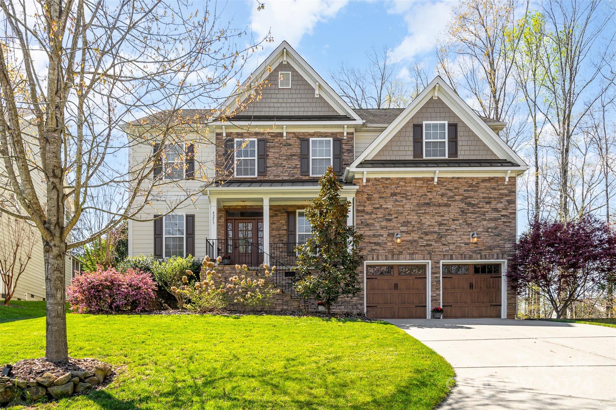 Wonderful opportunity to own a true 5BR/4.5BA home in desirable Fox Ridge. Nestled on a private lot on a peaceful cul-de-sac. You will enter into the dramatic double-height Entry Hall w/gleaming NEW hardwood floors, Formal Dining room & Livingroom/Office. The open concept design features a well-appointed kitchen boasting generous cabinet space, walk-in pantry, granite counters, Gas Range, SS appliances and oversized island w/seating. The Kitchen opens to a Light & Bright Breakfast Area & Spacious Family room w/Gas-log Fireplace. The main level also has a Guest Suite w/private bath. The spacious Primary Suite upstairs features a Tray Ceiling, Ensuite Bath & generous sized closet. Three additional bedrooms share a full Hall-Bath, a Jack-n-Jill Bath, plus a HUGE Bonus room & laundry room are also found upstairs. Enjoy the Large Screened Porch w/views of the adjacent nature area & Patio w/Firepit. This beautiful home also offers a NEW Front Door, NEW Garage Doors & tankless water heater.
