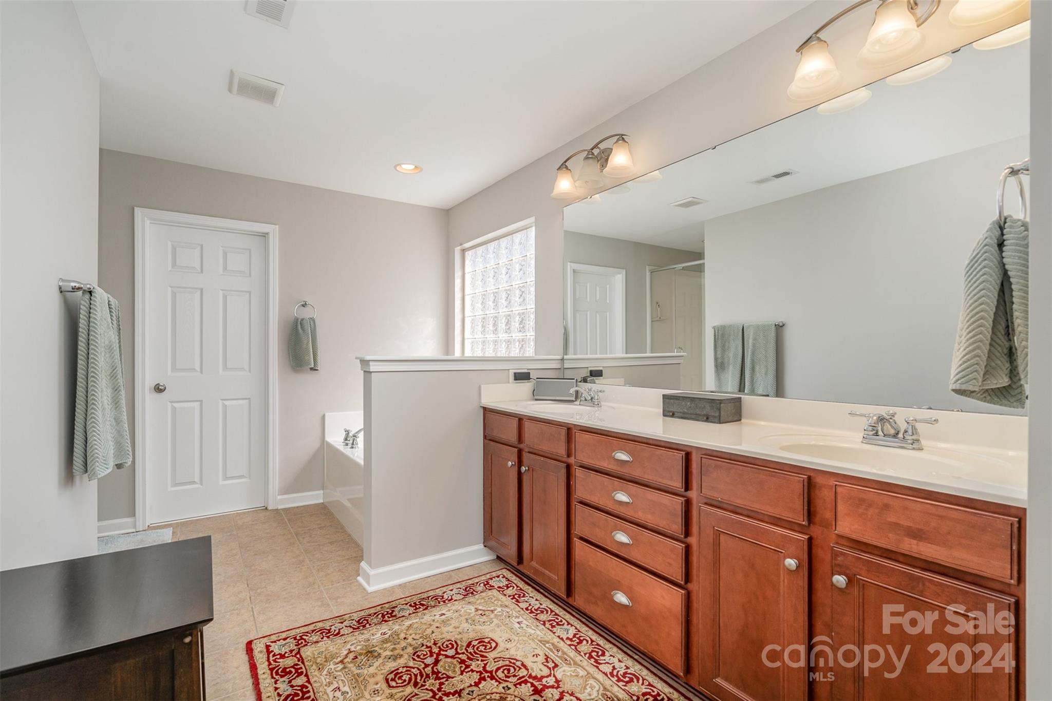 Fox Ridge - Residential