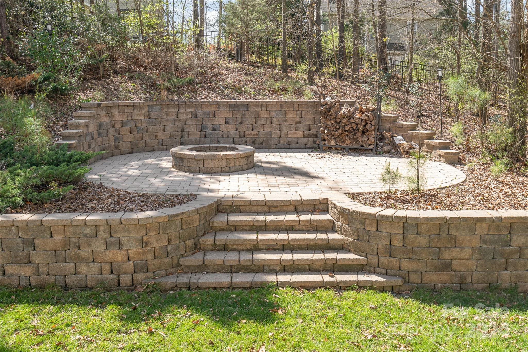 Fox Ridge - Residential