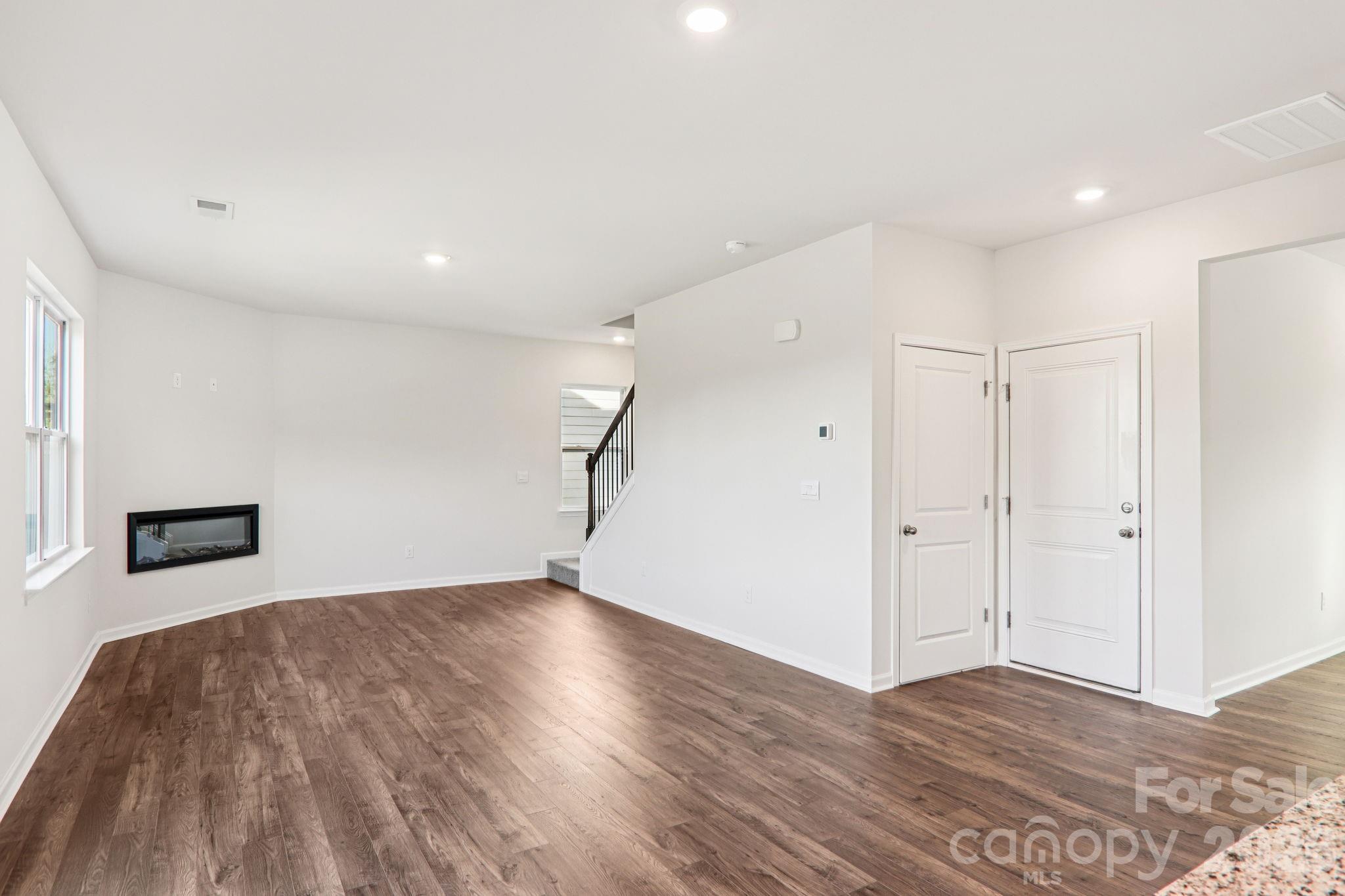 Rydele Heights - Residential