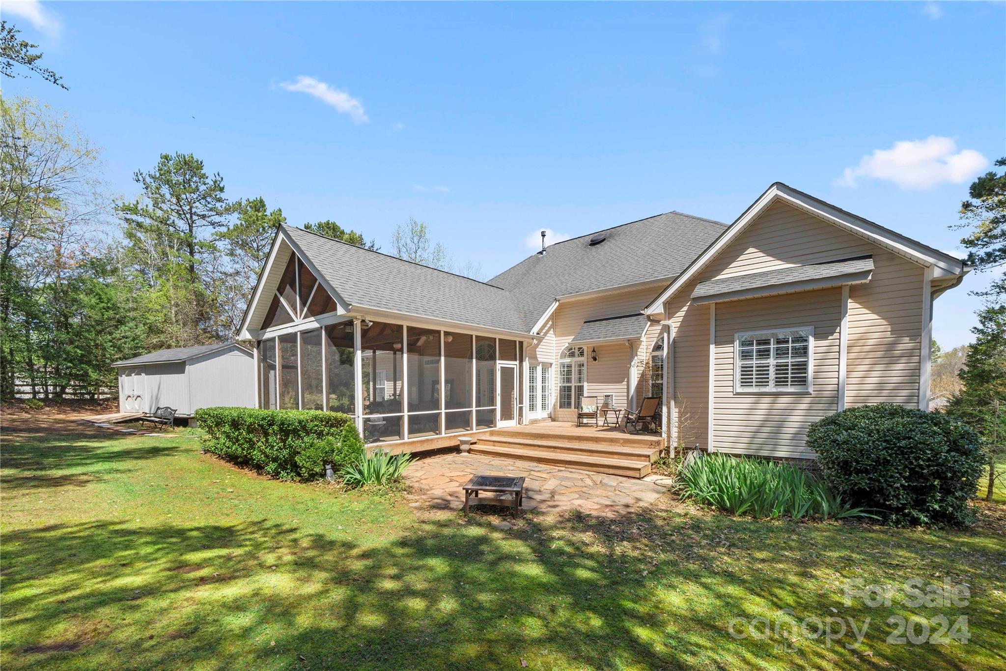 Lynnwood Farms - Residential