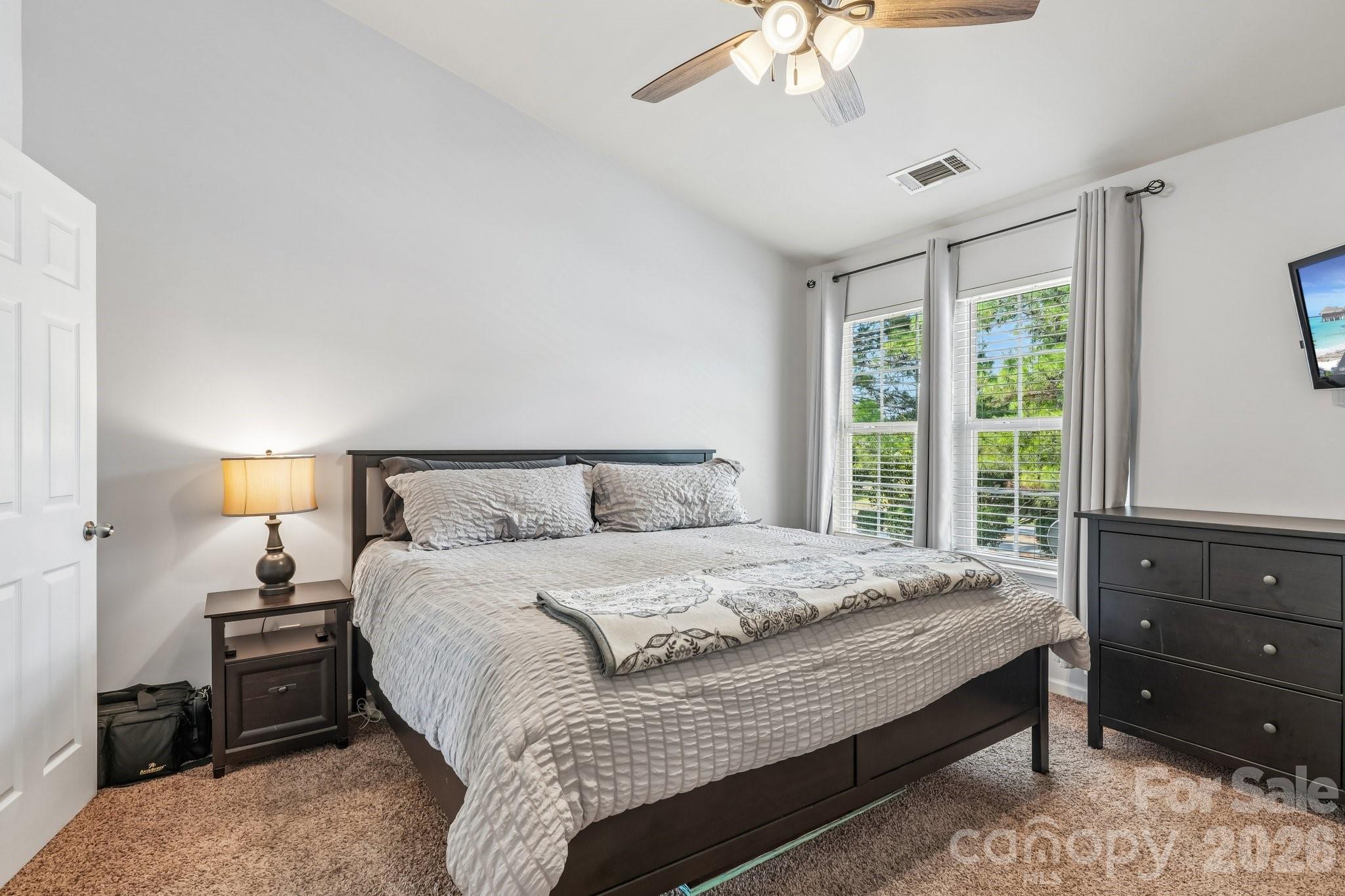 Lexington Commons - Residential