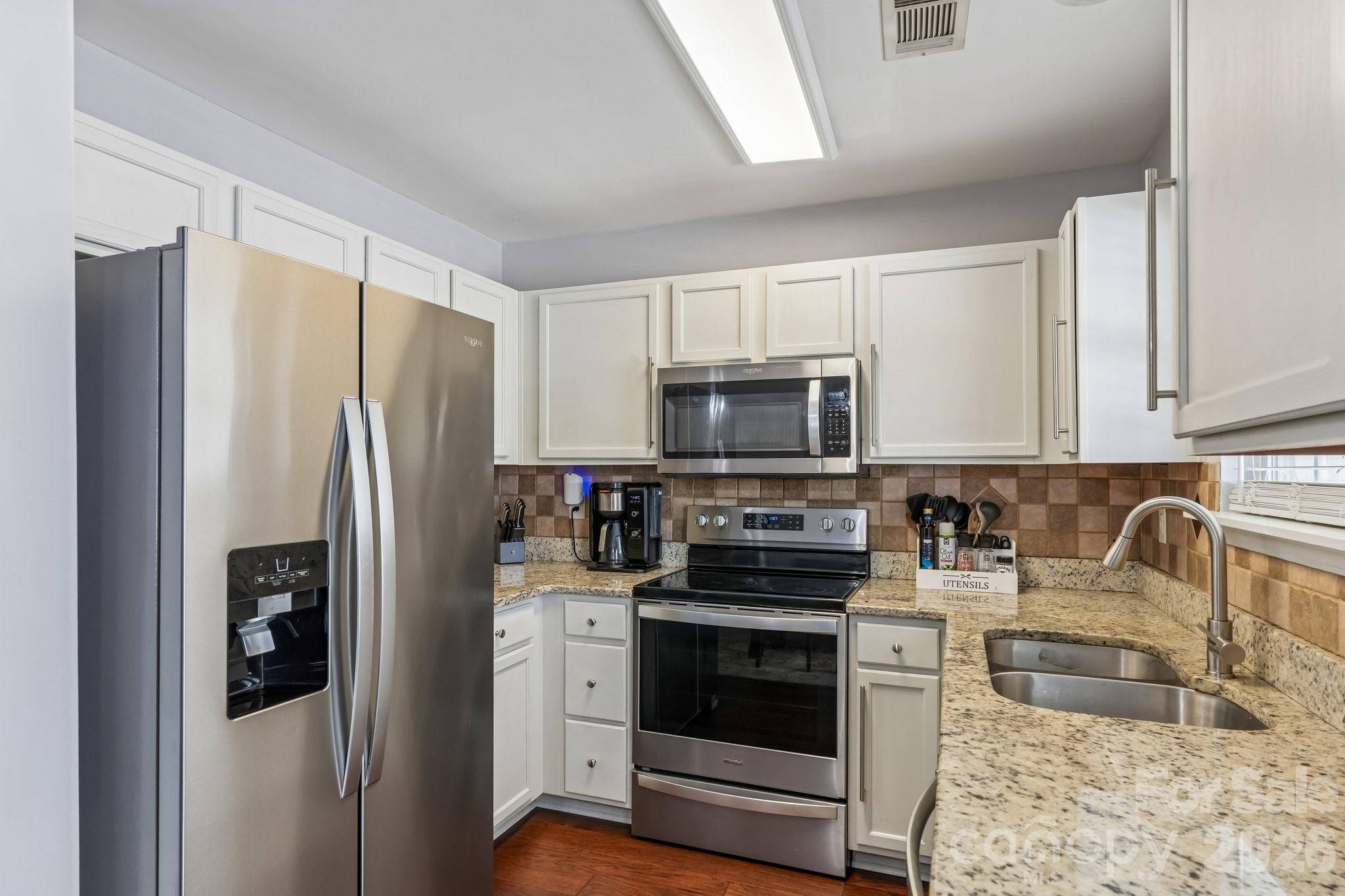 Lexington Commons - Residential
