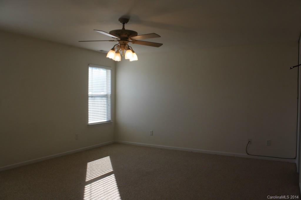 Sandy Pointe - Residential