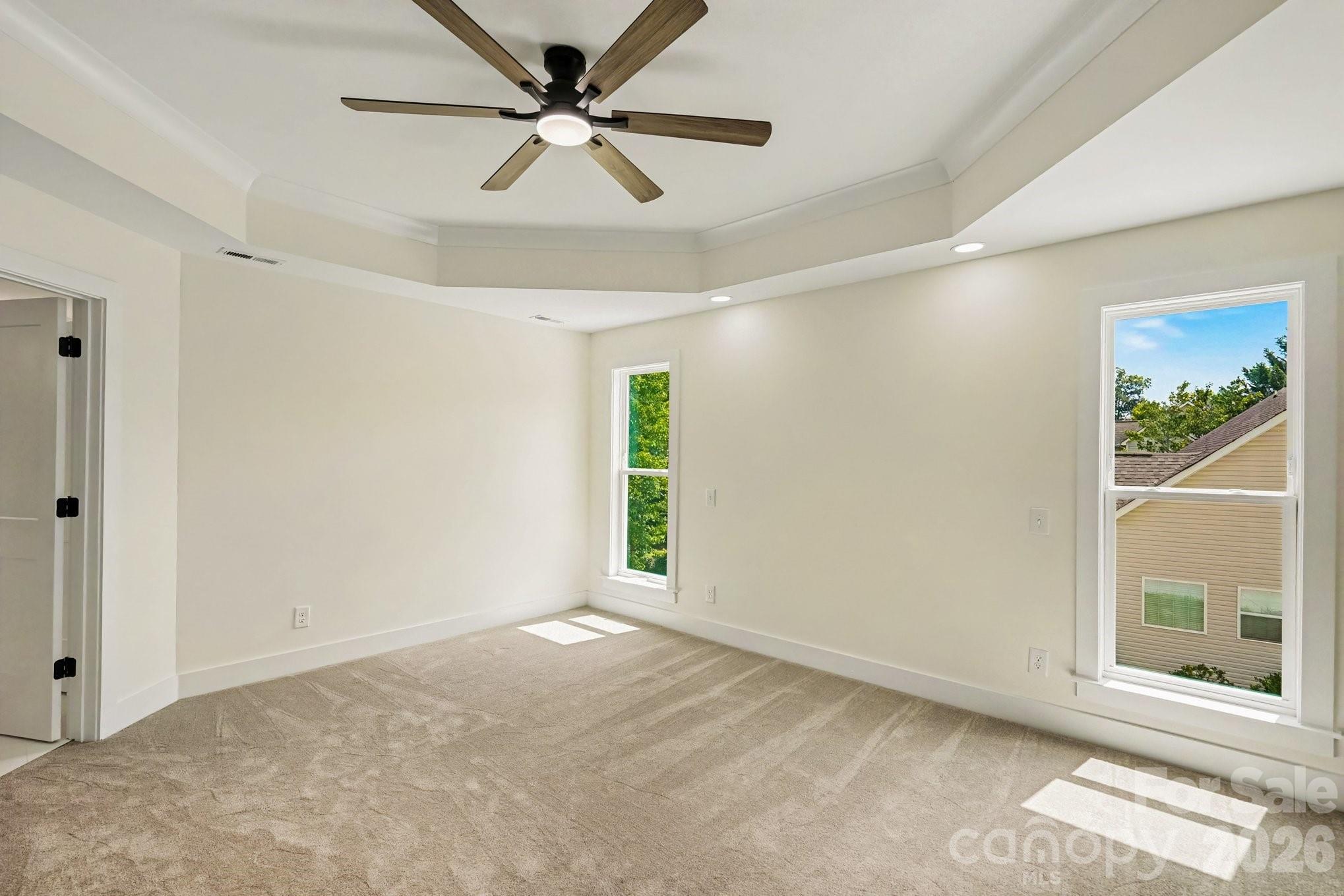 Locust Valley - Residential