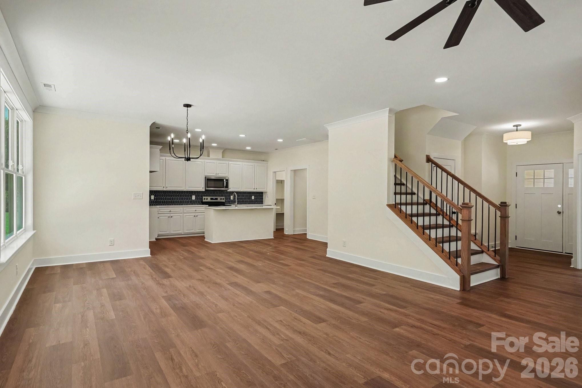 Locust Valley - Residential