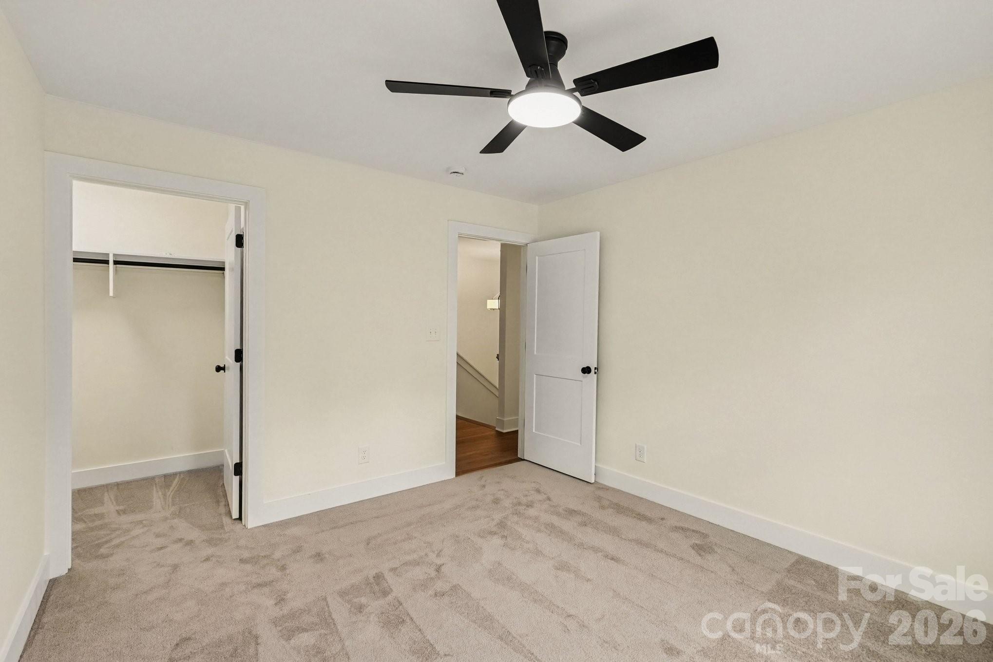 Locust Valley - Residential