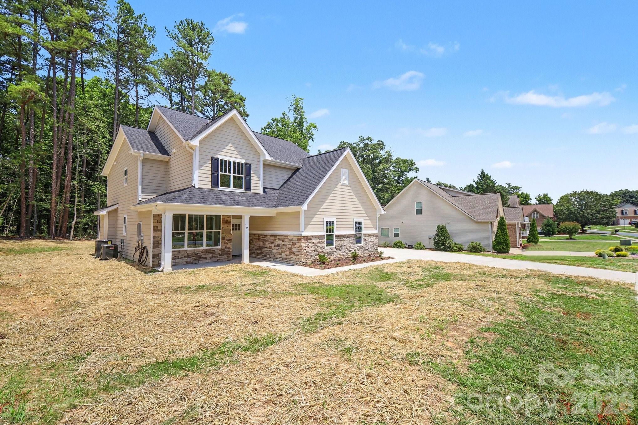 Locust Valley - Residential